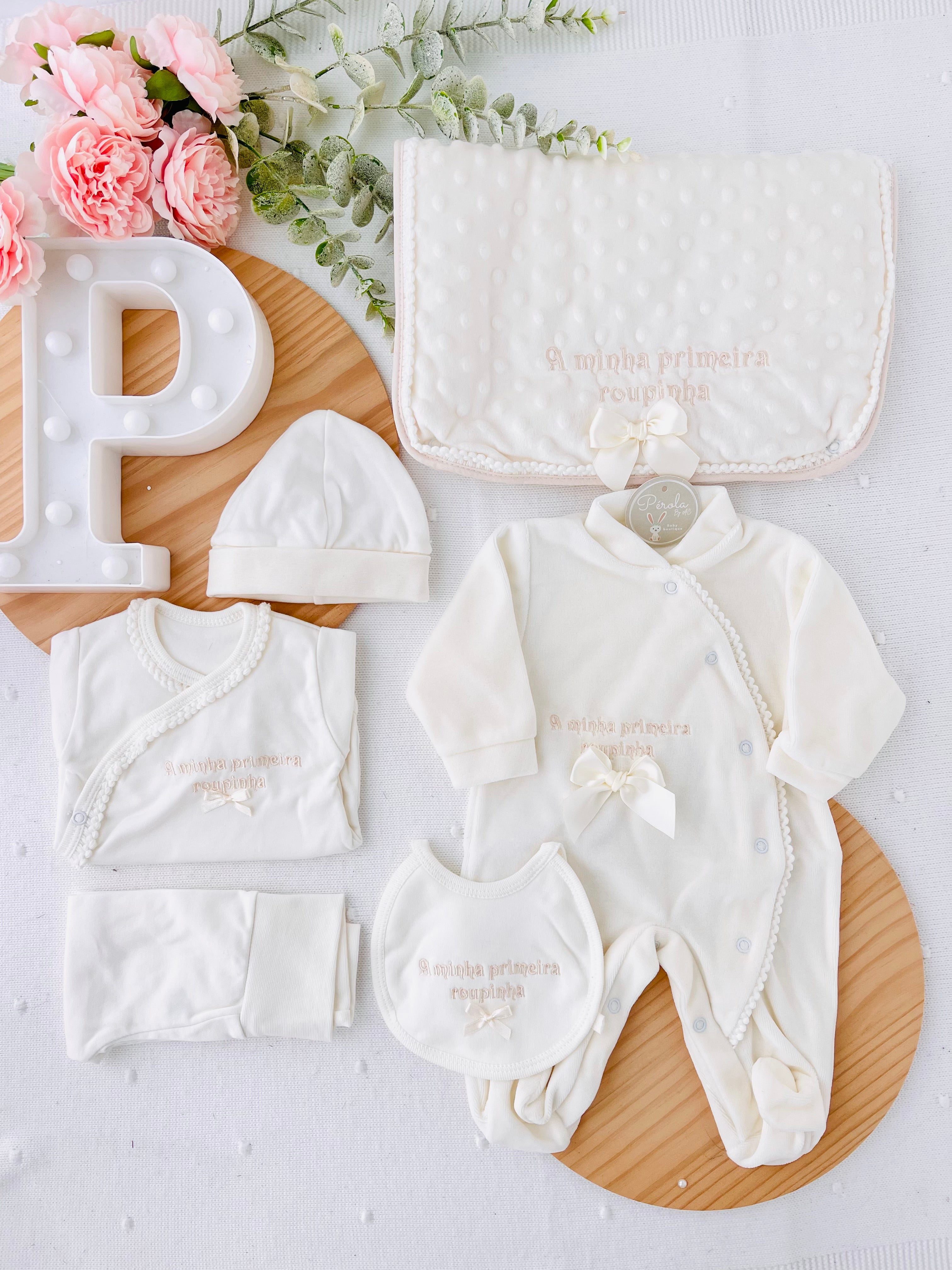 Conjunto primeira roupinha veludo - 6 peças