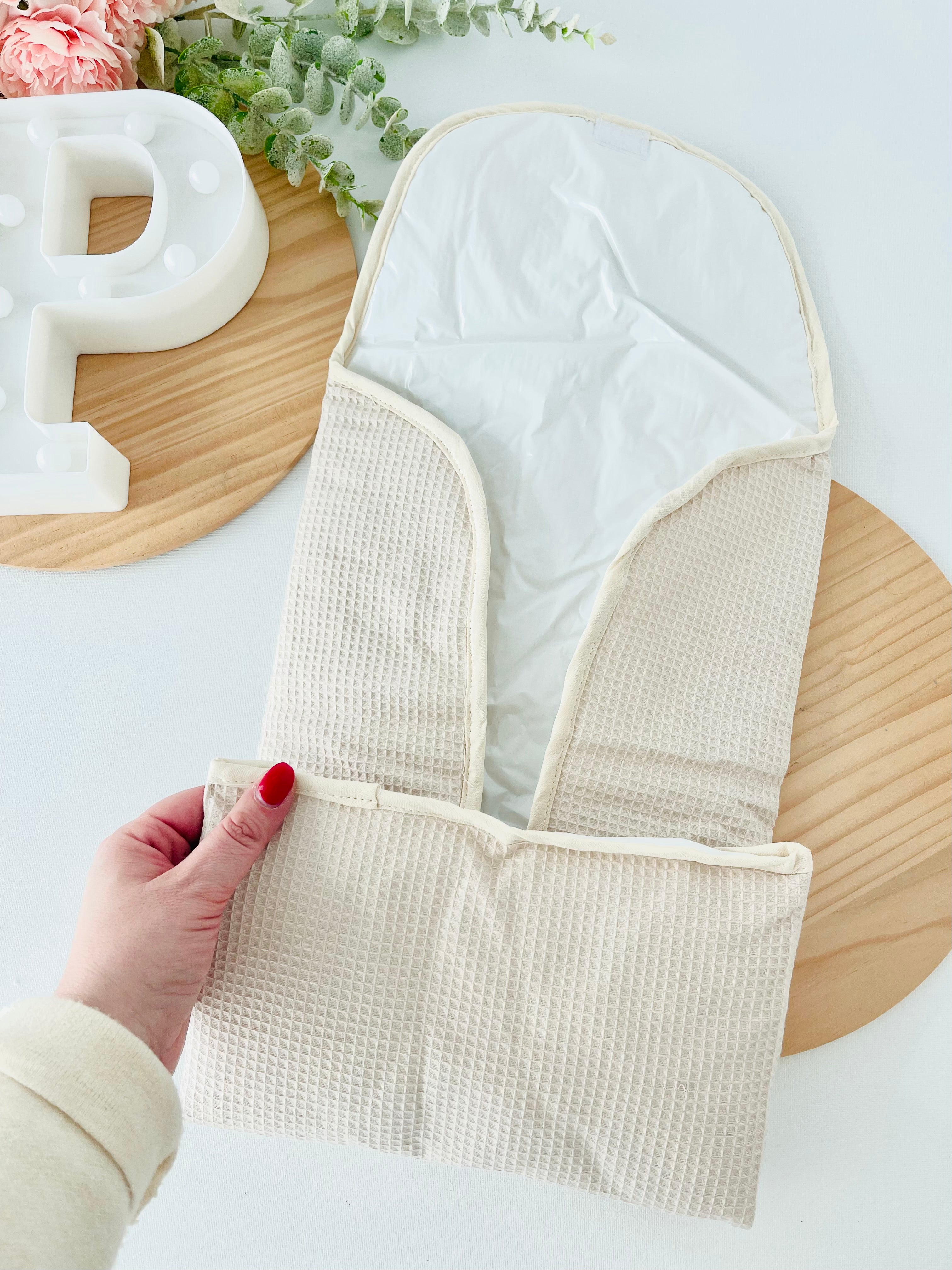 Muda fraldas tema favos