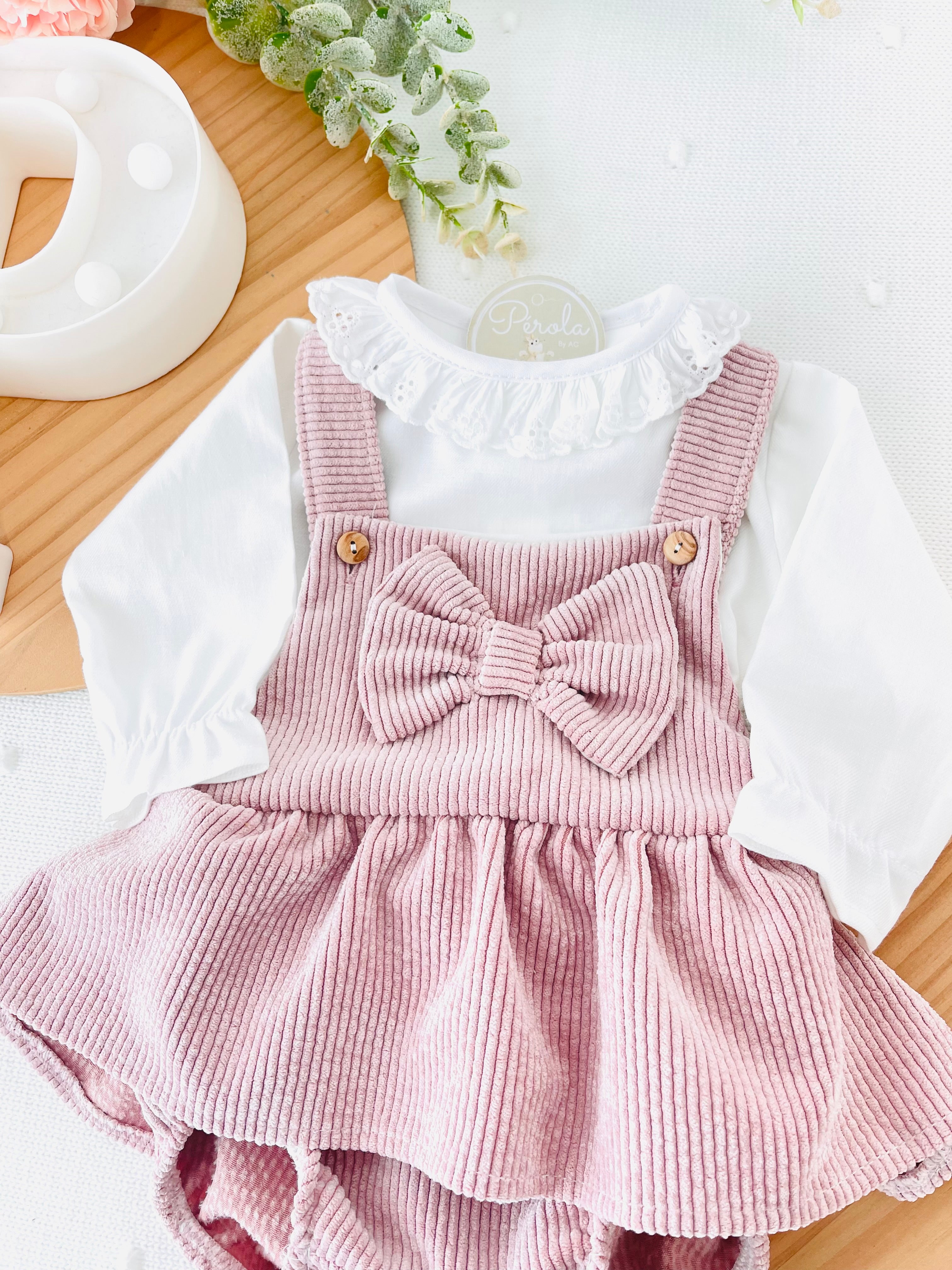 Conjunto rosa: fofo e blusa