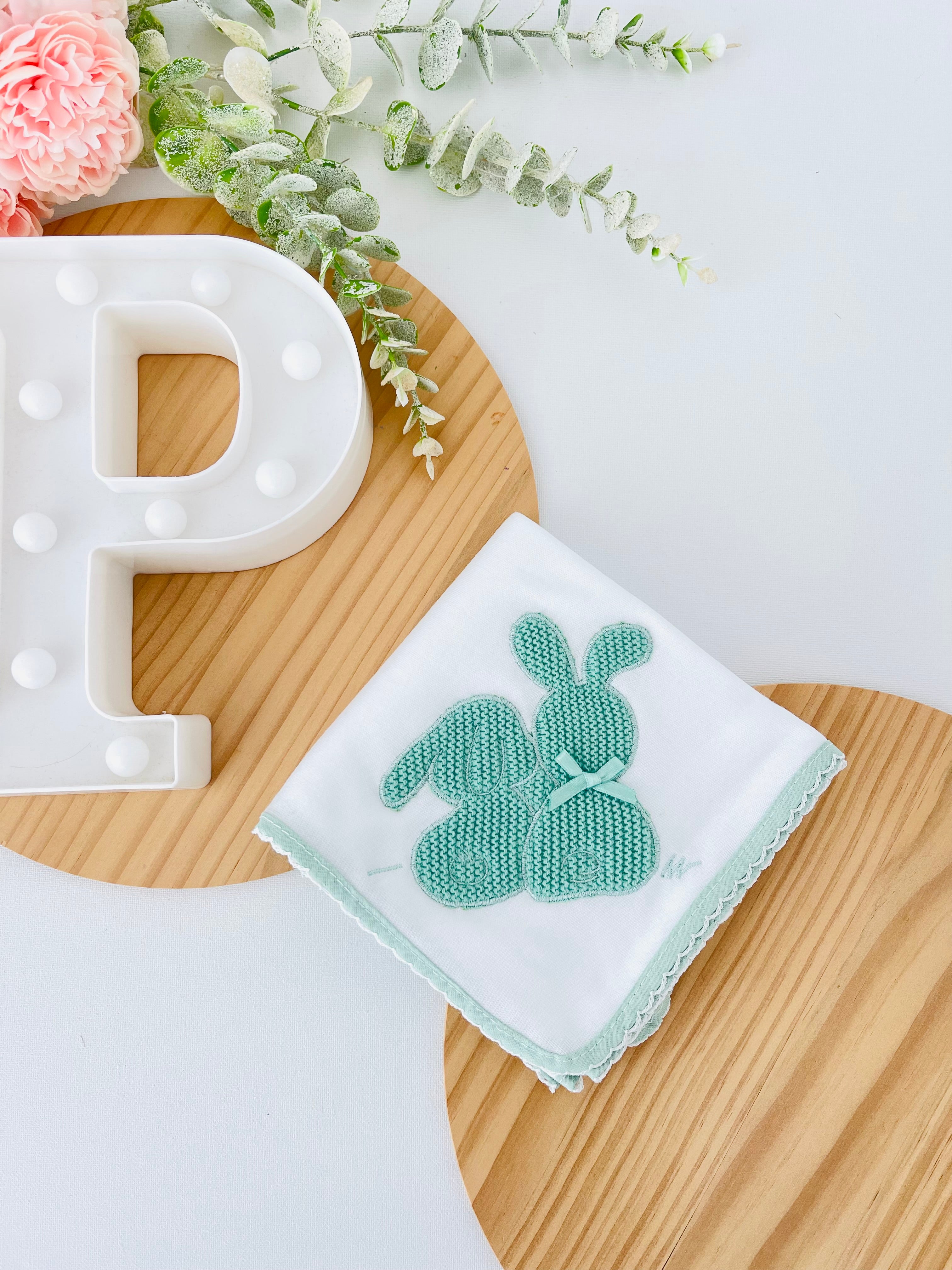 Fralda tema coelhinhos