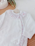 Babygrow Branco tema flores em algodão
