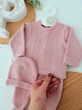 Conjunto tricot sonho : calças, camisola e gorro