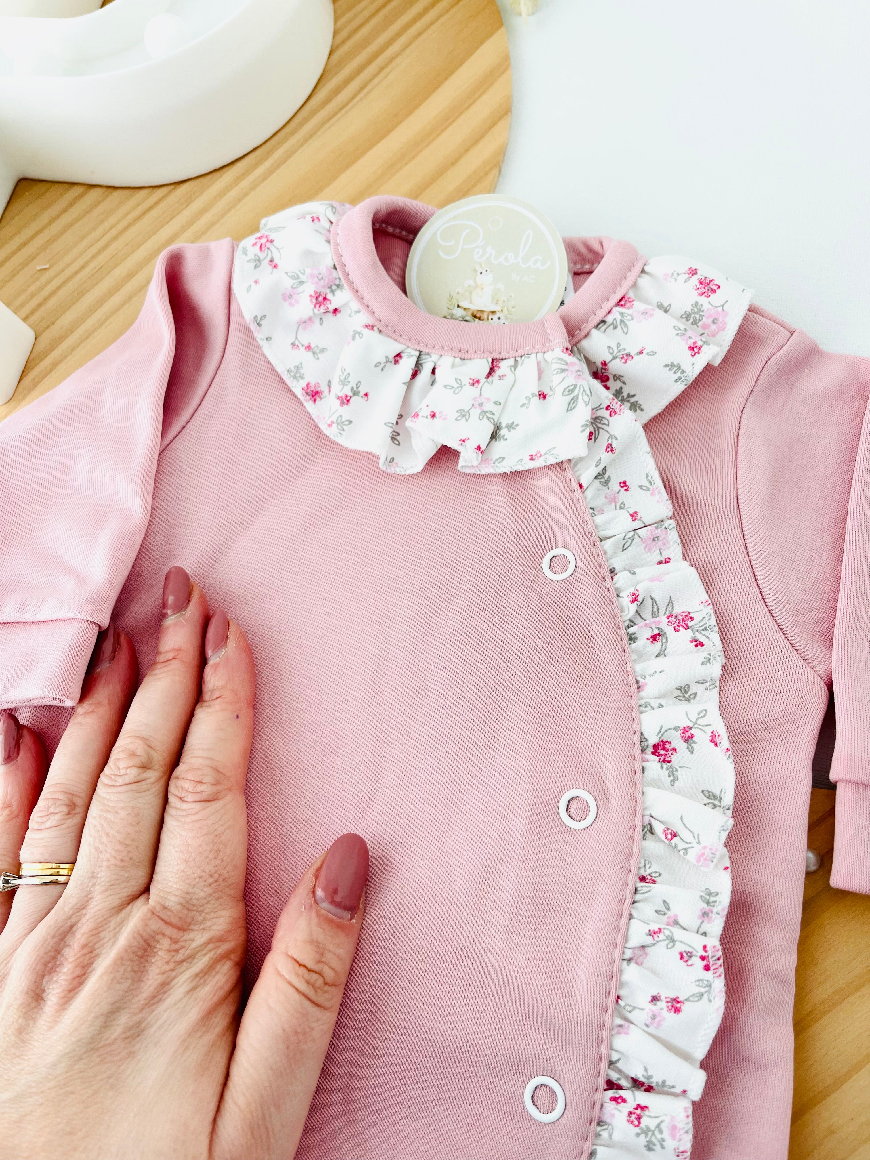 Babygrow tema flores em algodão