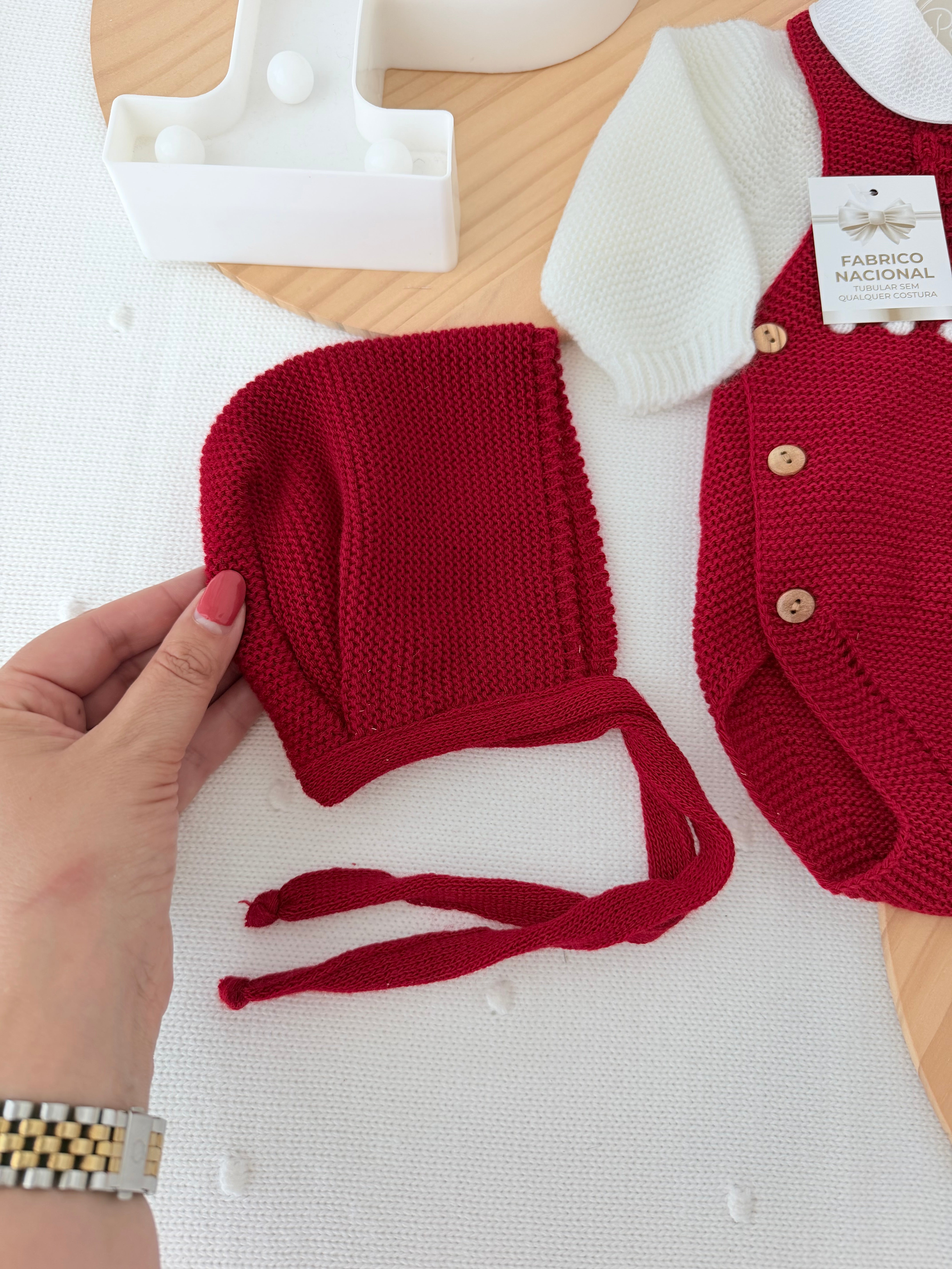 Fofo, camisola e touca vermelho 1M