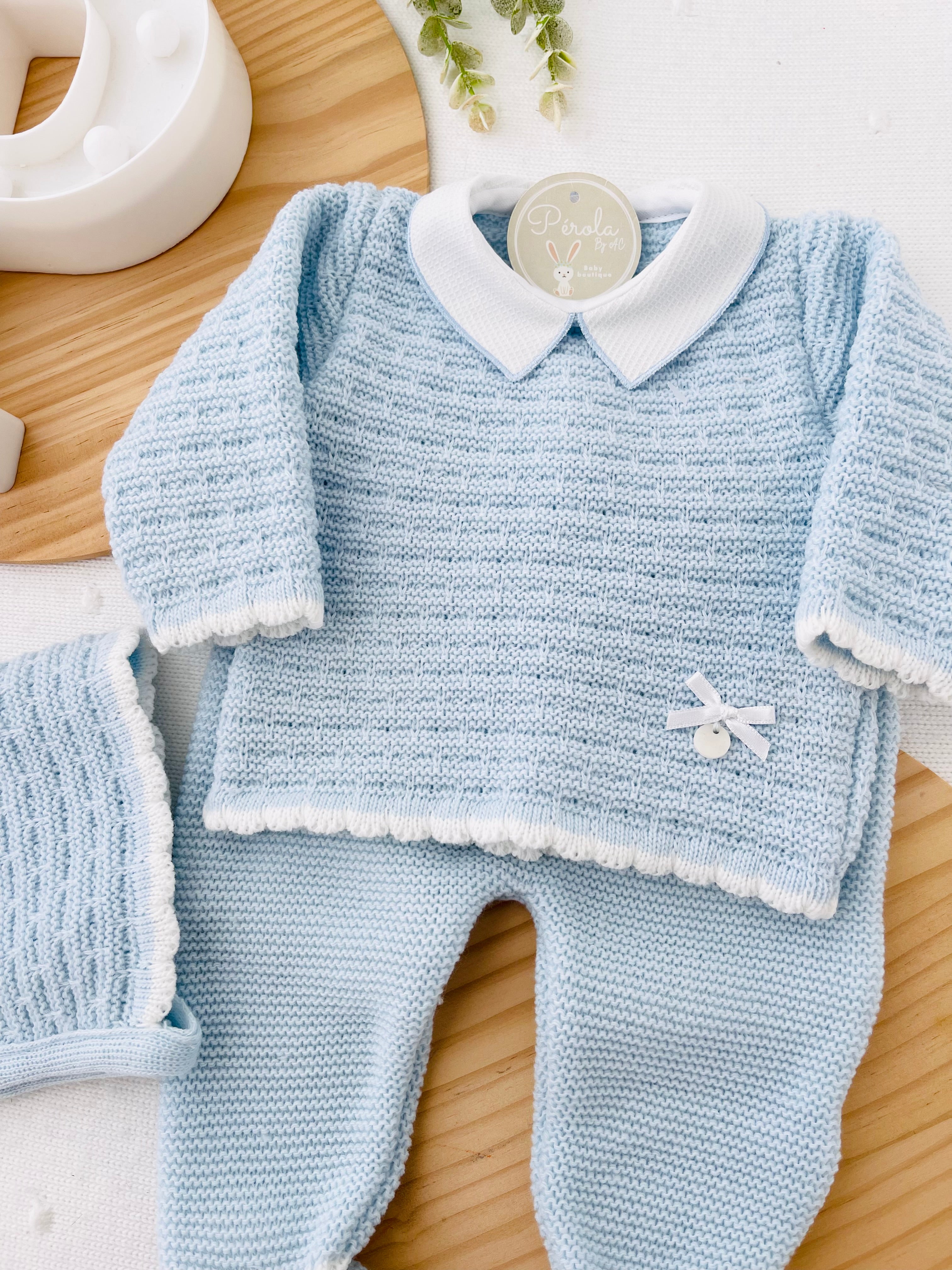 Conjunto malha azul com gola