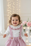 Conjunto Bolinhas Rosa: Blusa + Jardineiras com Laço
