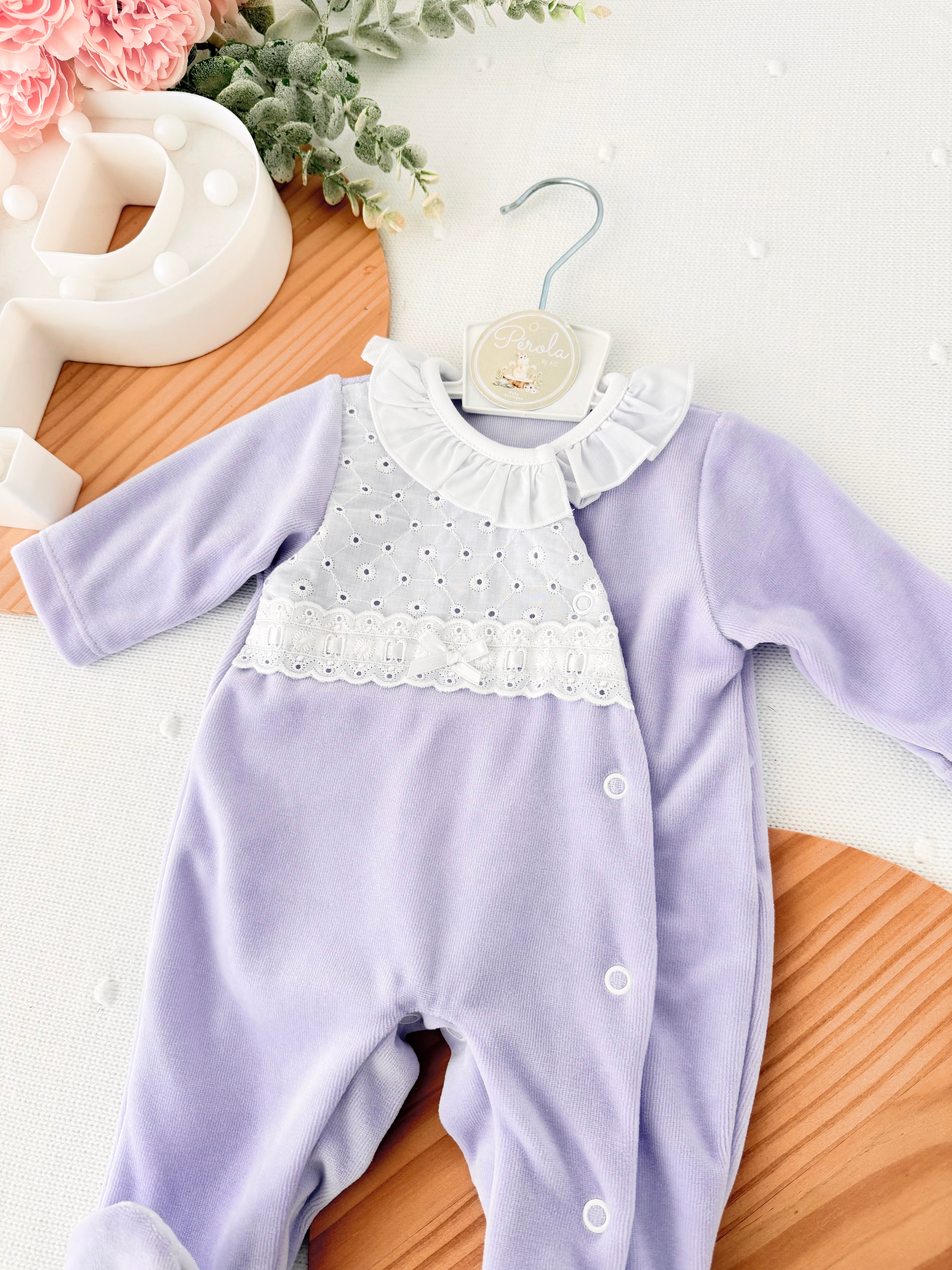 Babygrow veludo renda