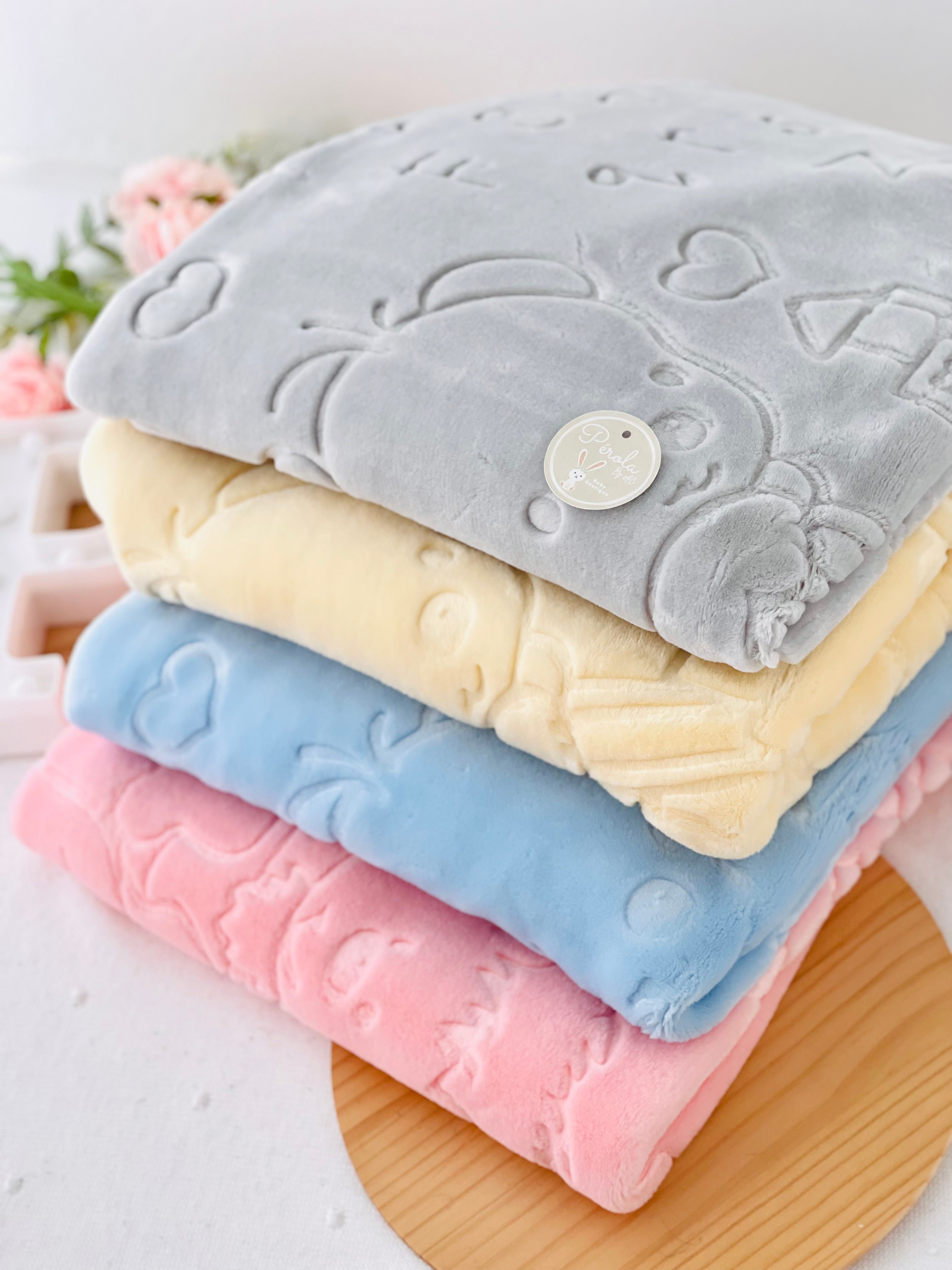 Cobertores para berços “next to me” e Alcofas