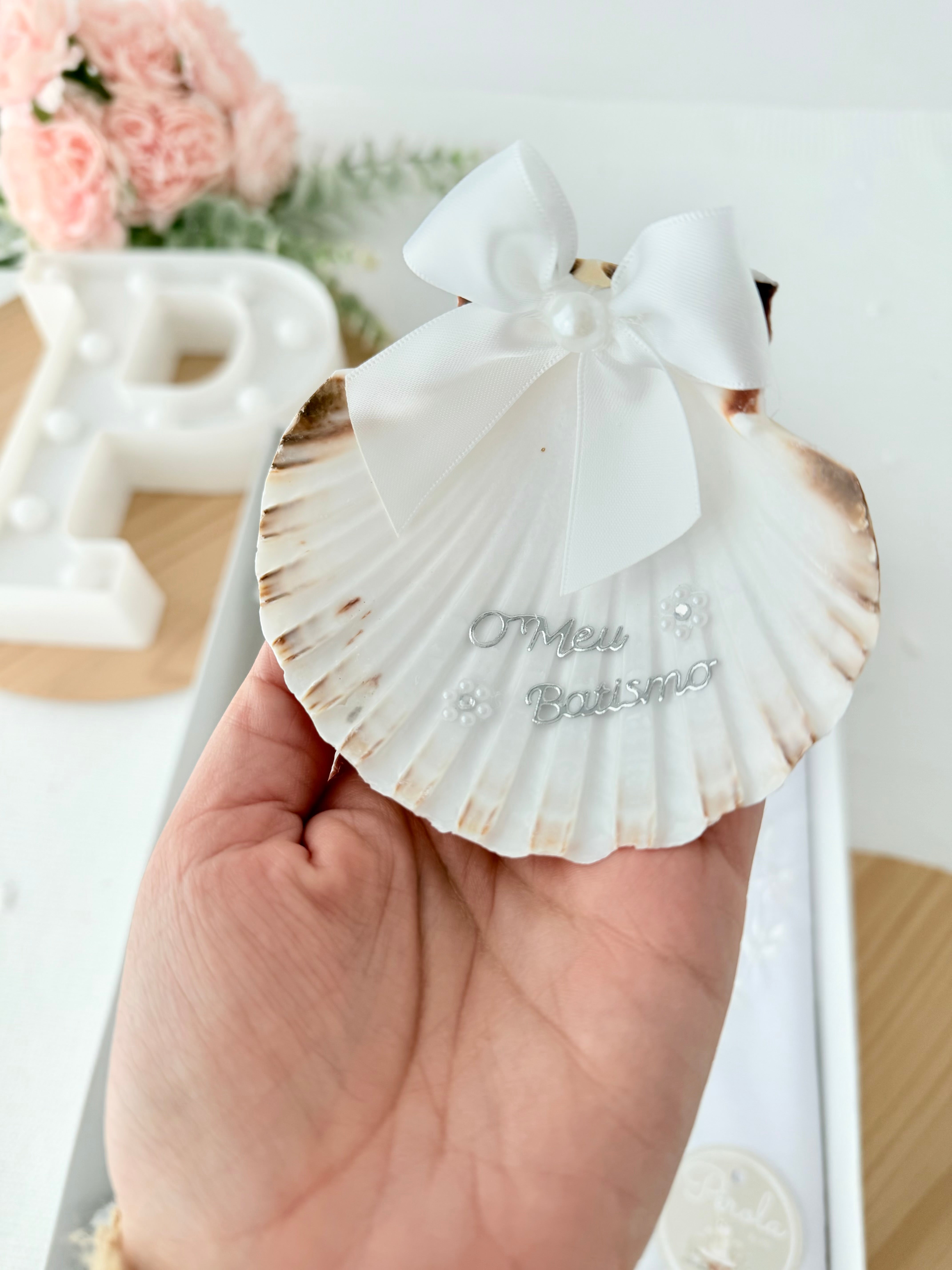 Conjunto para Batizado: vela, toalha e concha Batizado - Ramos