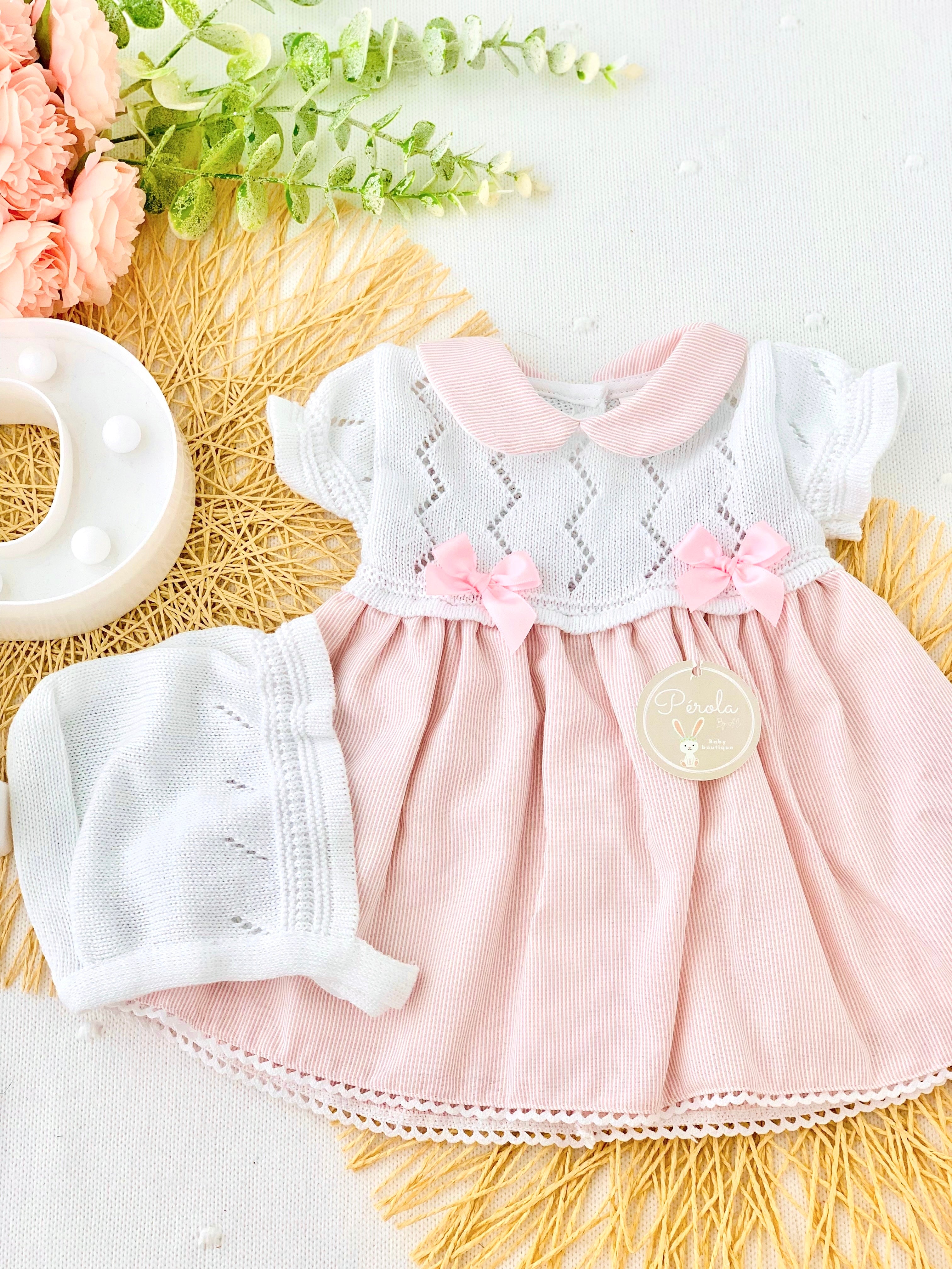 Vestido de manga curta e touca Primavera/Verão