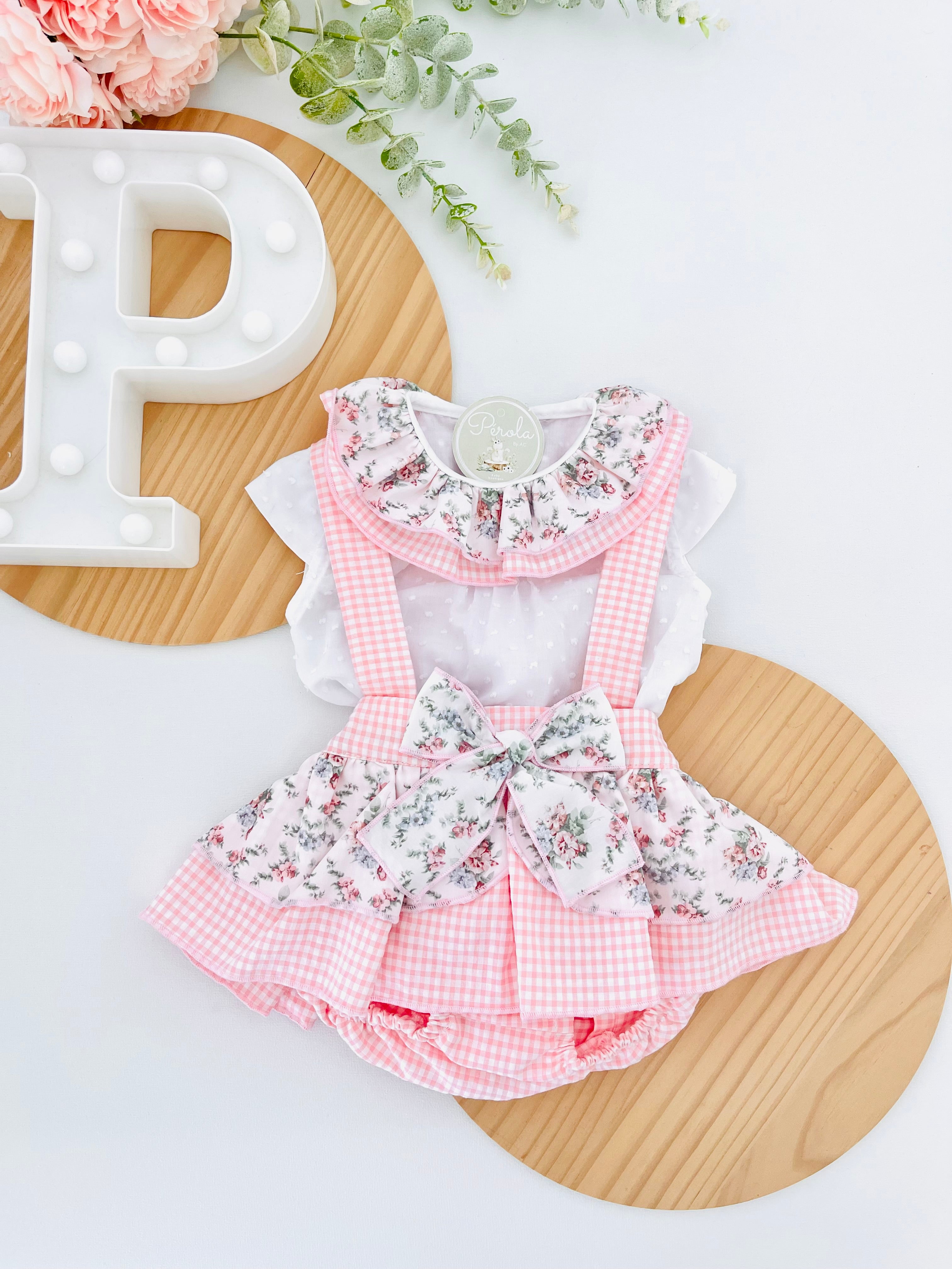 Conjunto Leonor: saia/tapa fraldas e blusa 6-36M