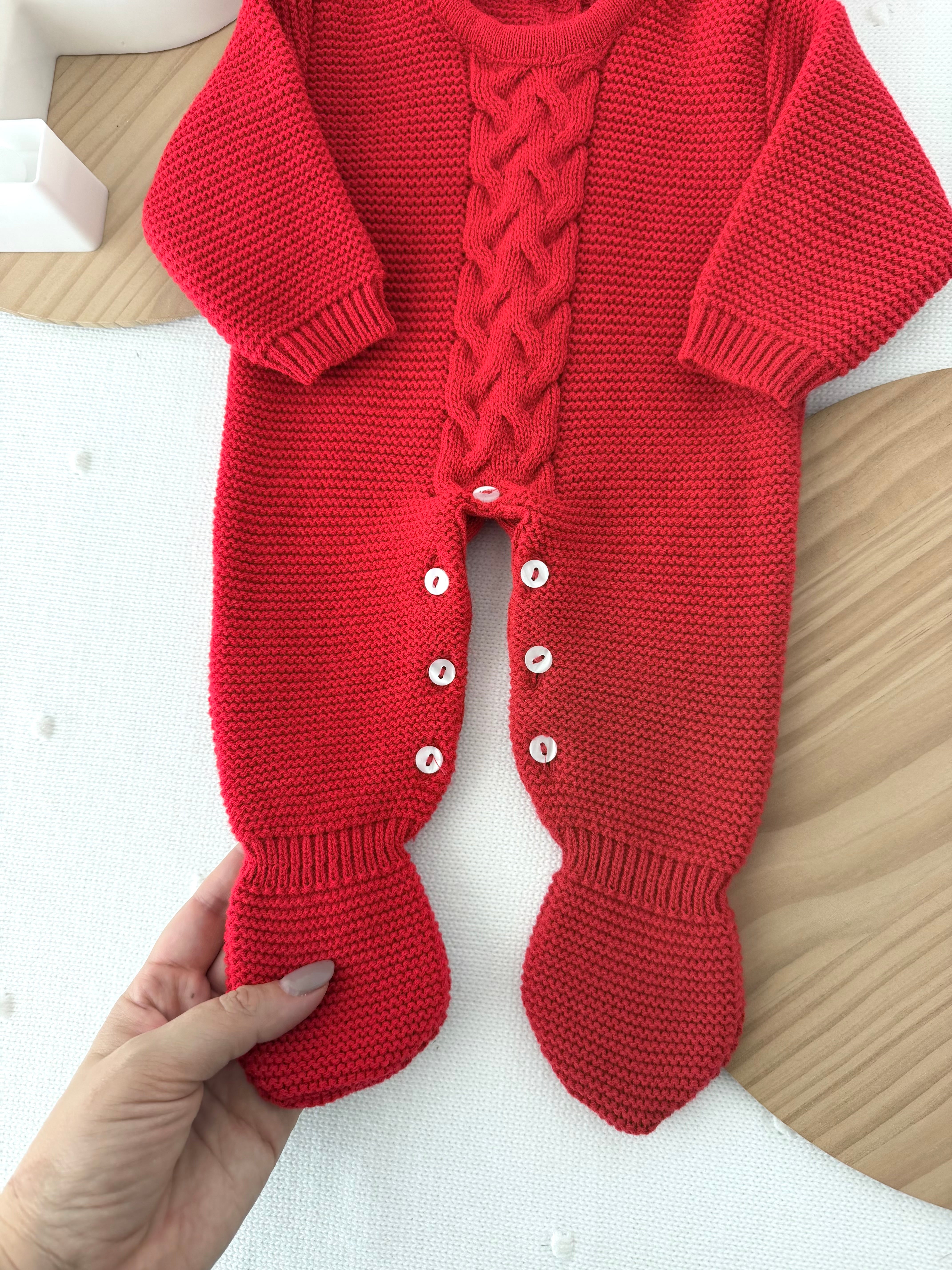 Babygrow e touca vermelho- saída de maternidade