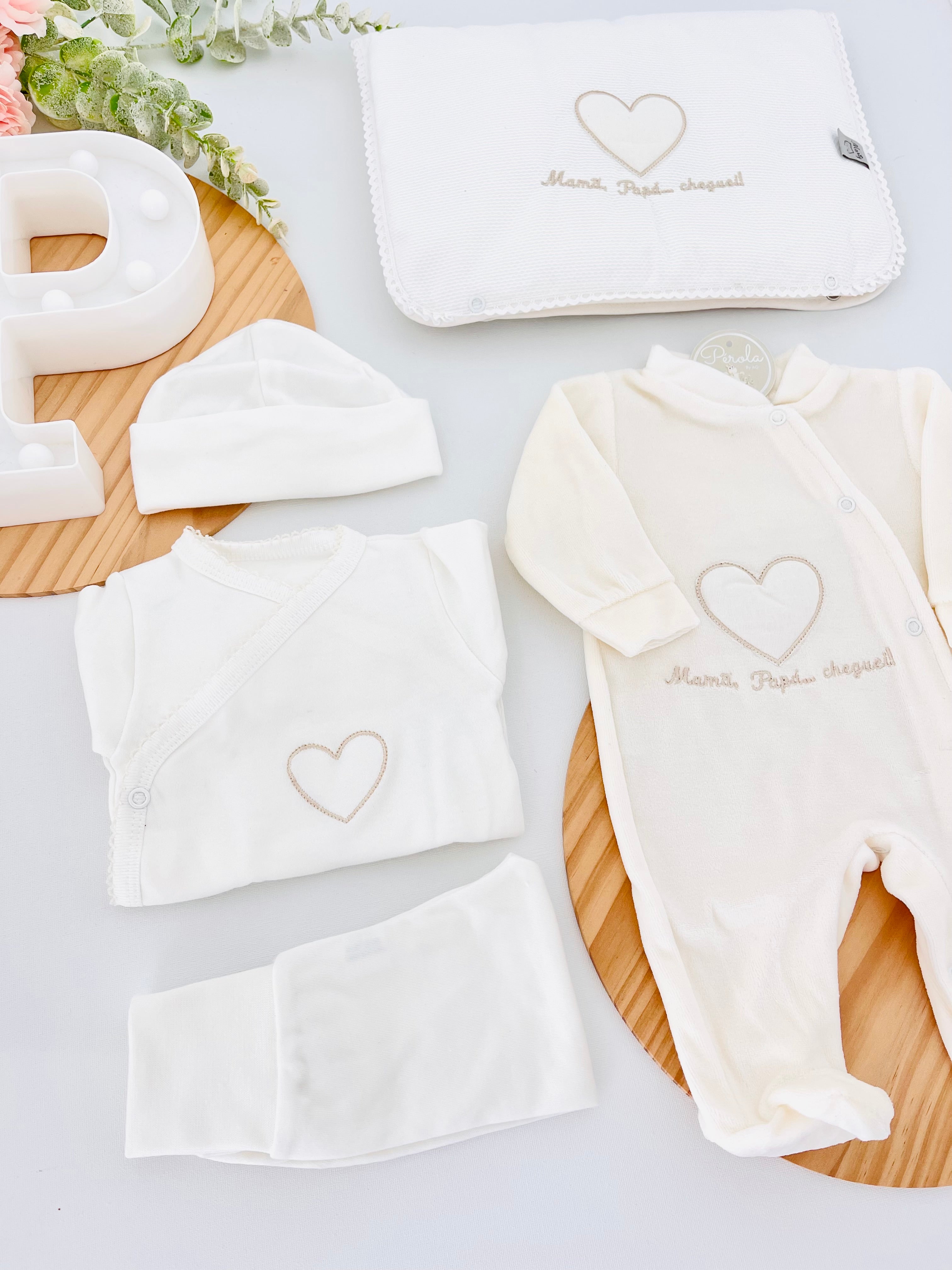 Conjunto primeira roupinha veludo- Mamã Papá cheguei