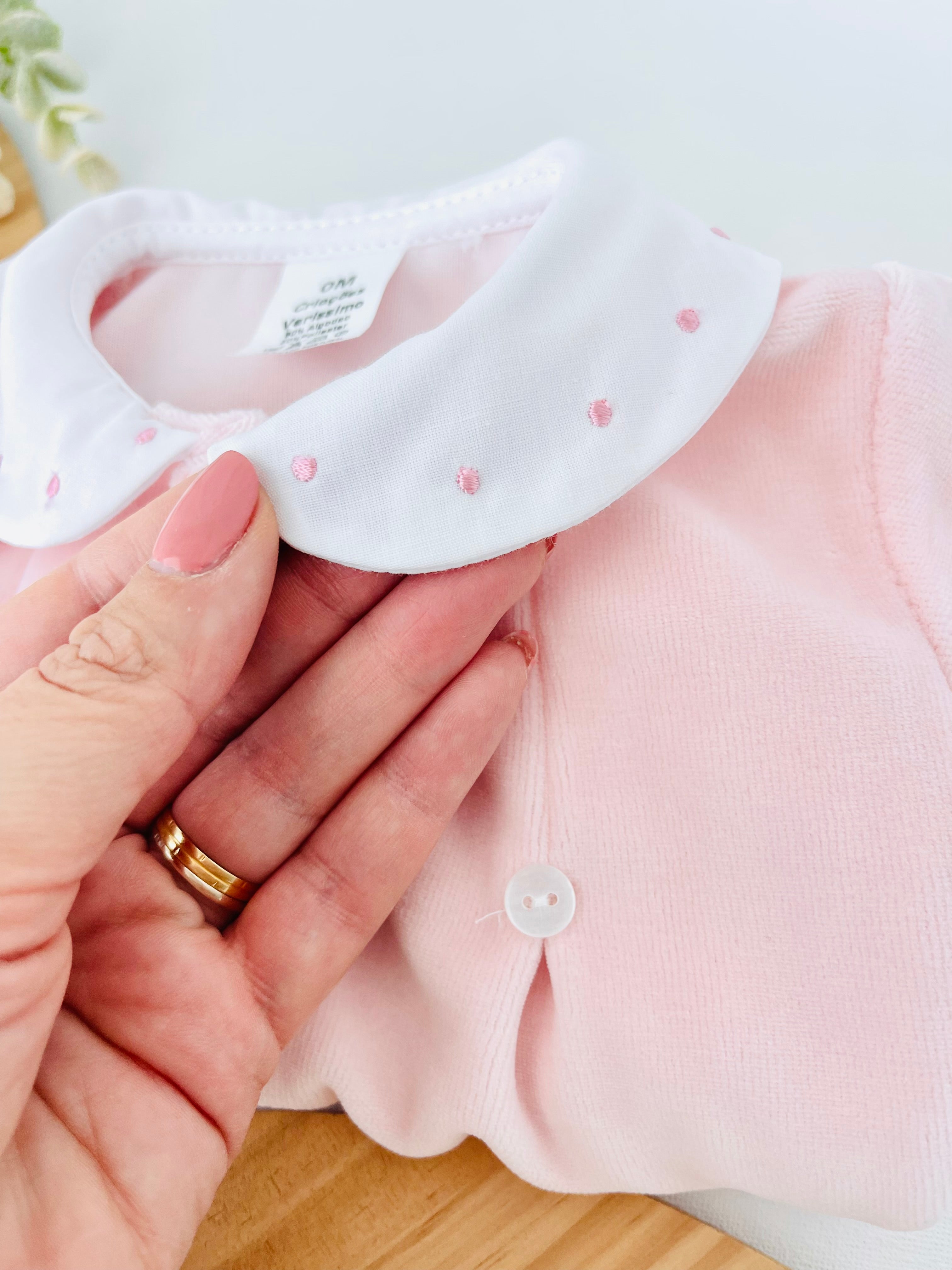 Babygrow bolinha VELUDO