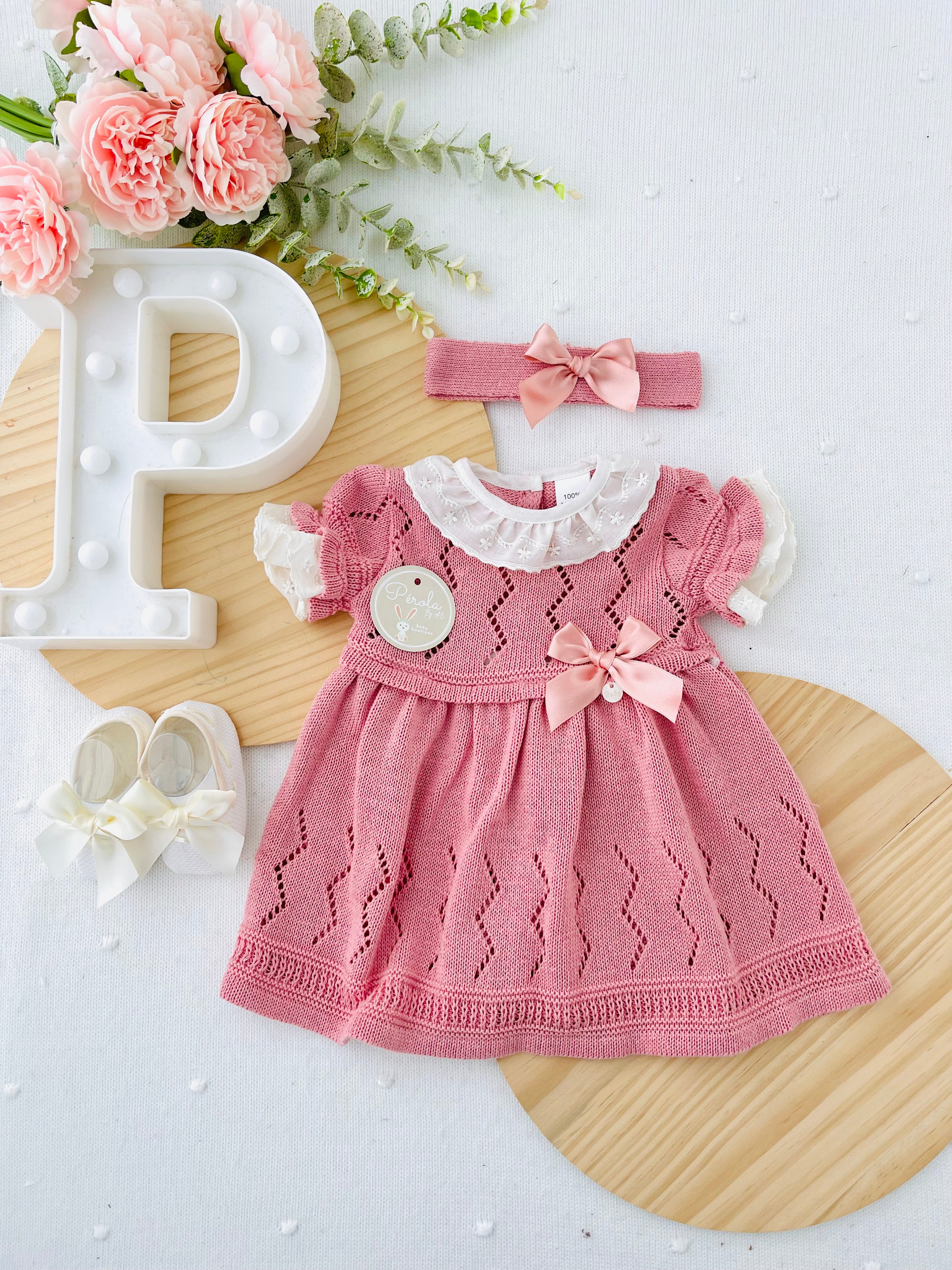 Vestido e fita para cabelo rosa velho/pérola