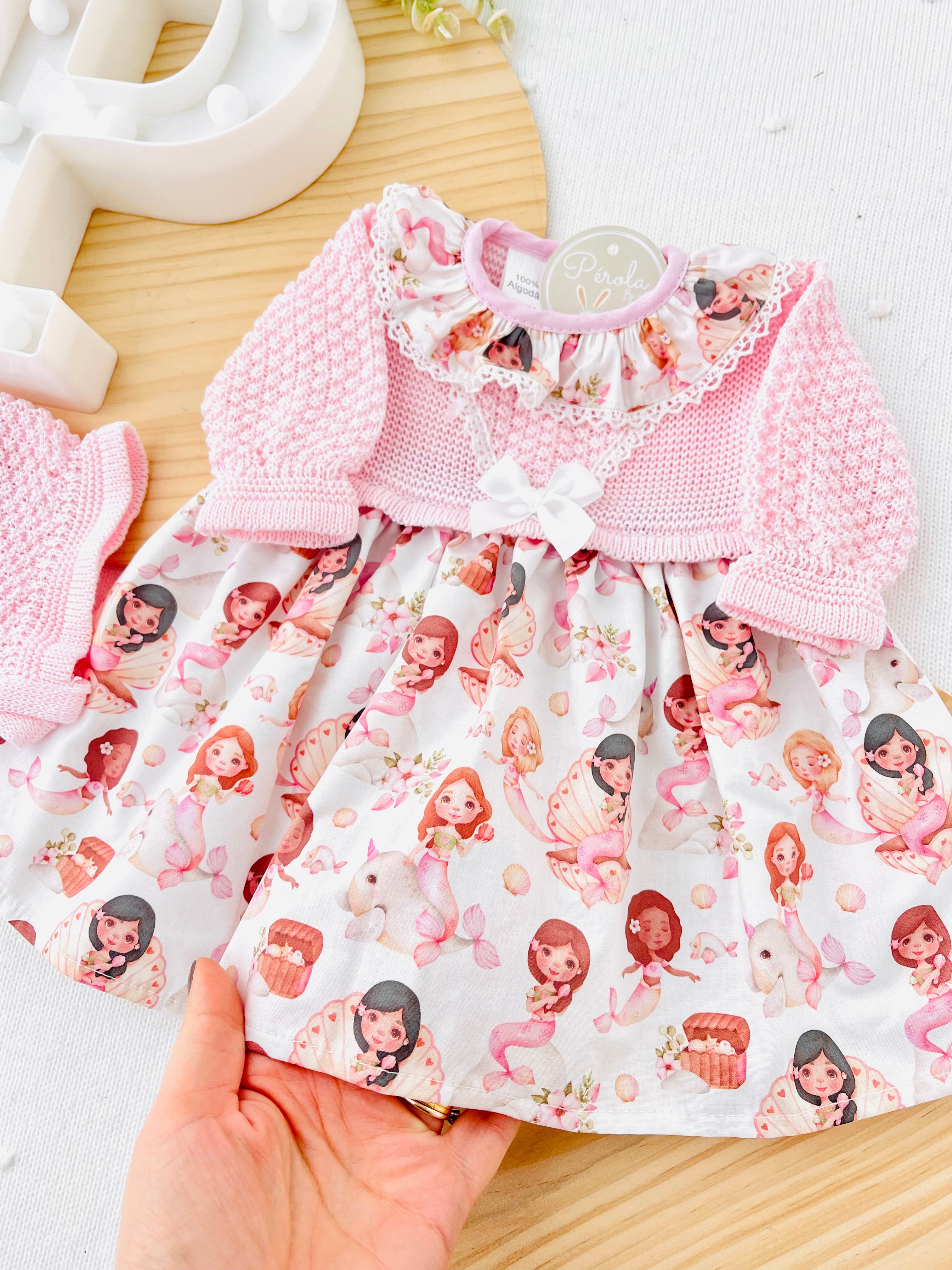 Conjunto sereias: vestido e touca Primavera/Verão