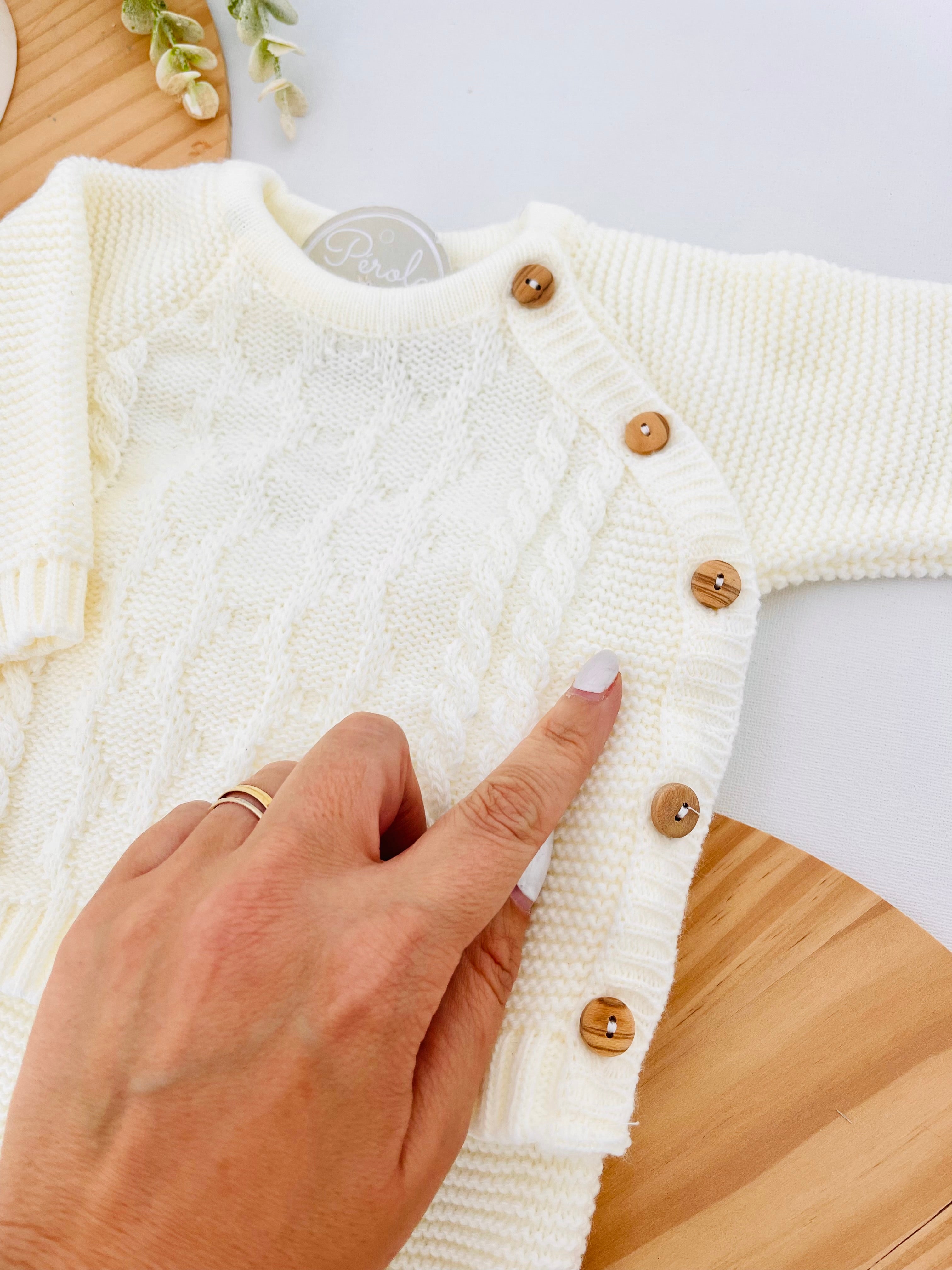 Conjunto pérola : camisola, calças e gorro Outono/Inverno