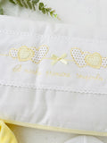 Conjunto A minha primeira roupinha em amarelo