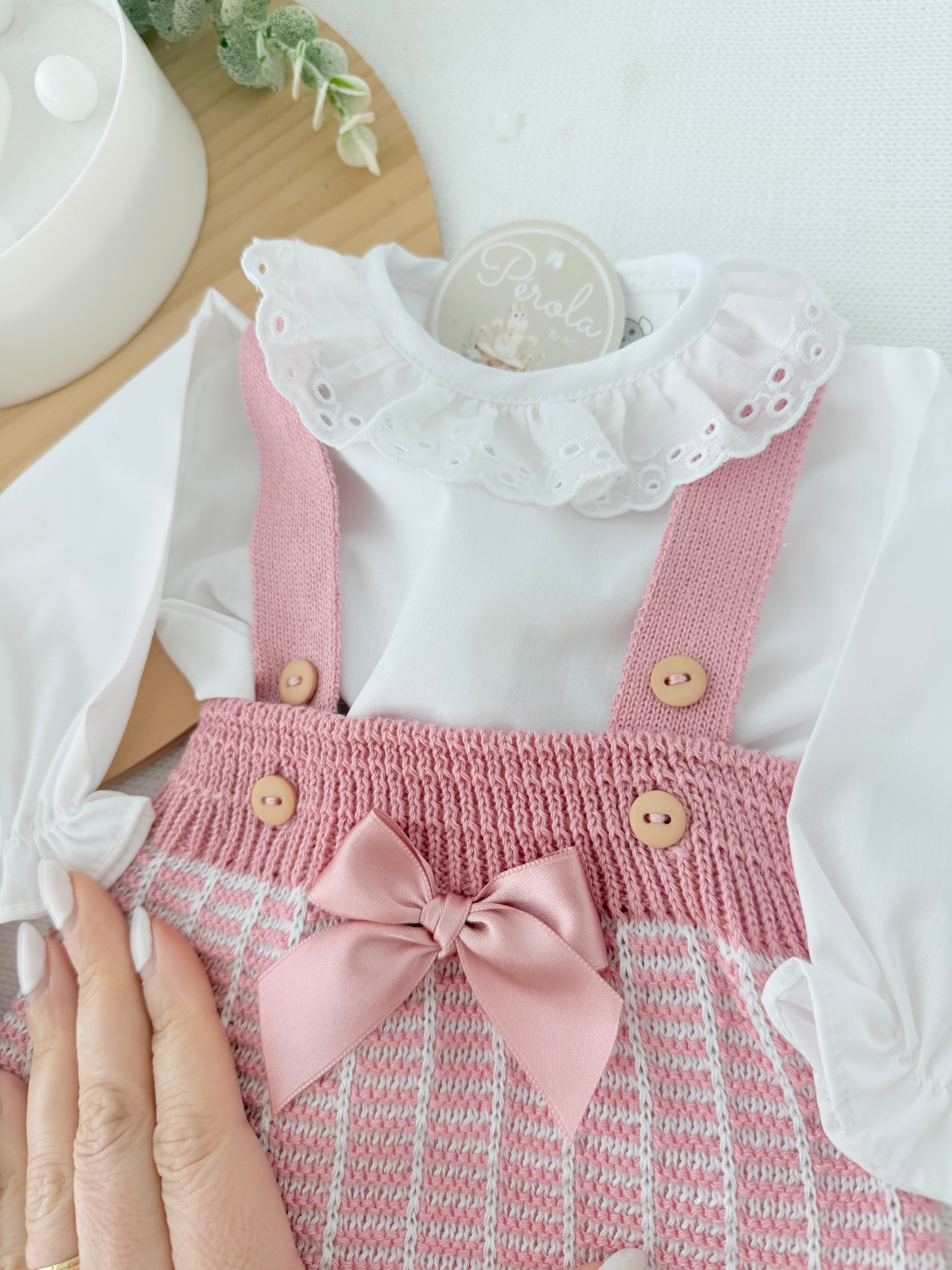 Conjunto doce rosa: Fofo, blusa e gorro