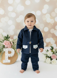 Conjunto menino 3 peças: casaco, calças e camisola