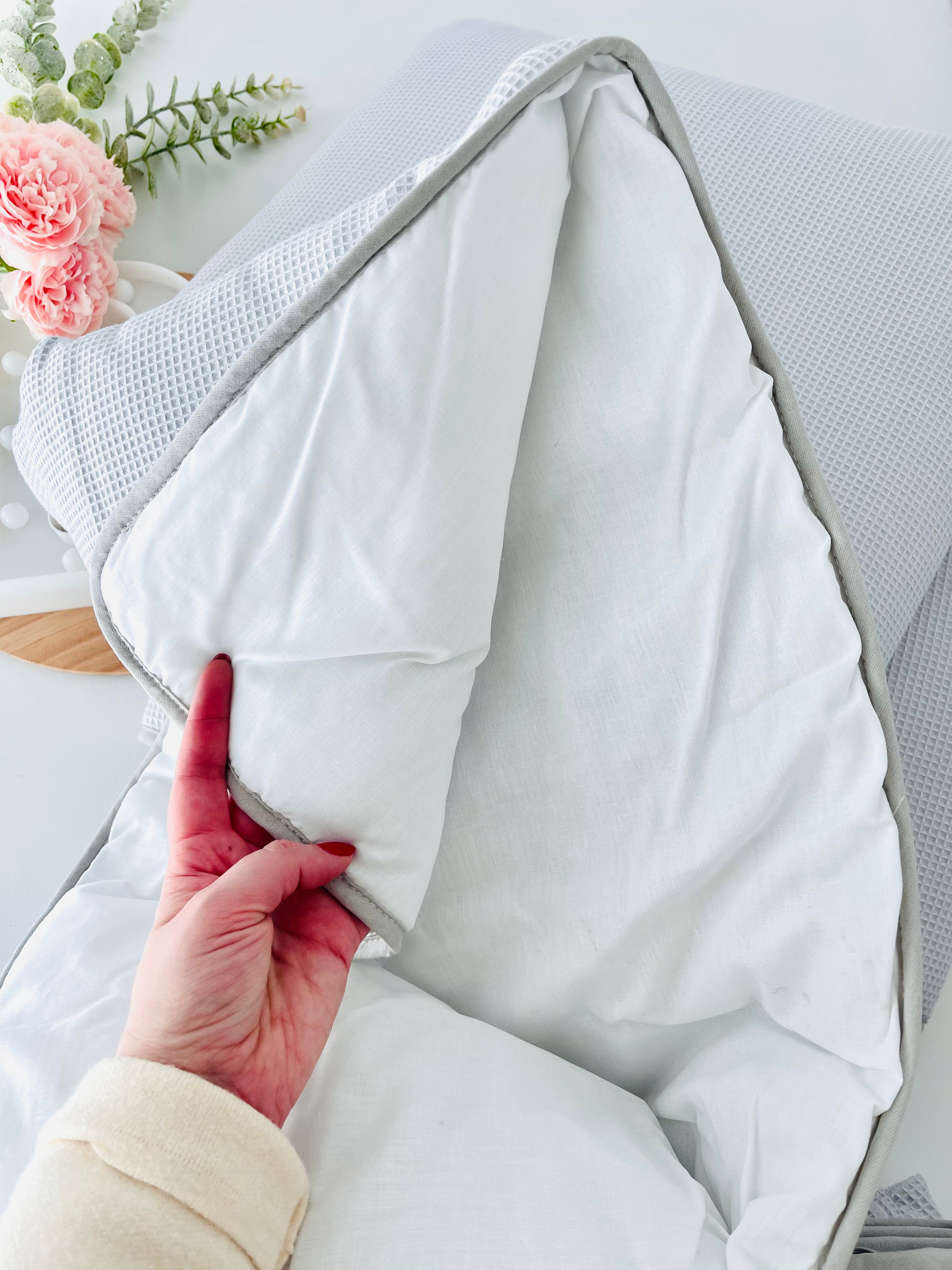 Conjunto Edredon para cama de grades: almofada, edredon e proteção lateral