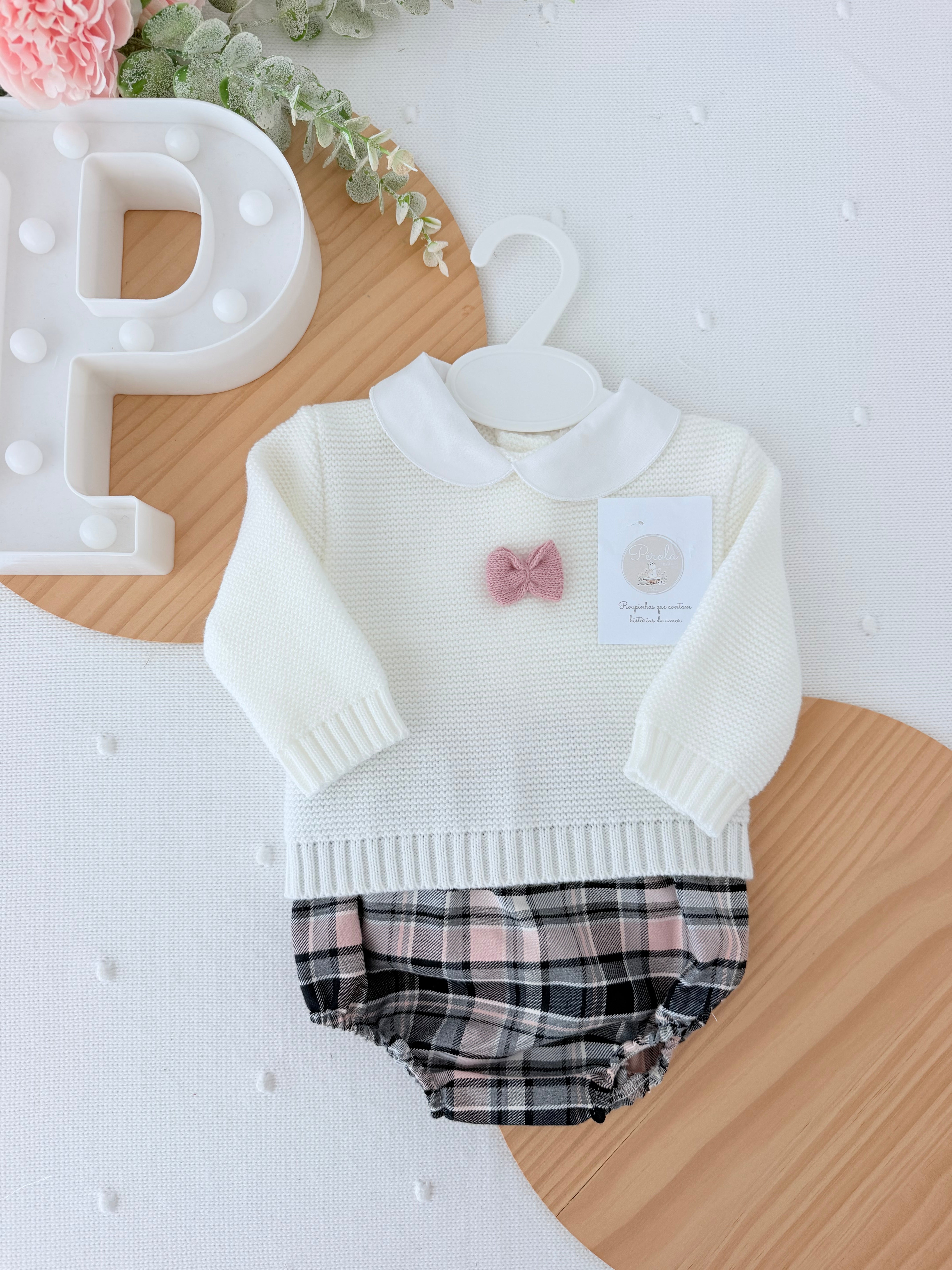 Conjunto rosa: camisola e tapa fraldas 1/3M