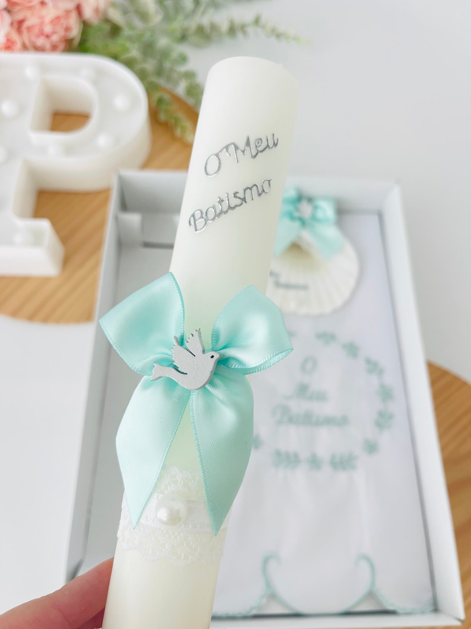 Conjunto para Batizado: vela, toalha e concha Batizado - Ramos