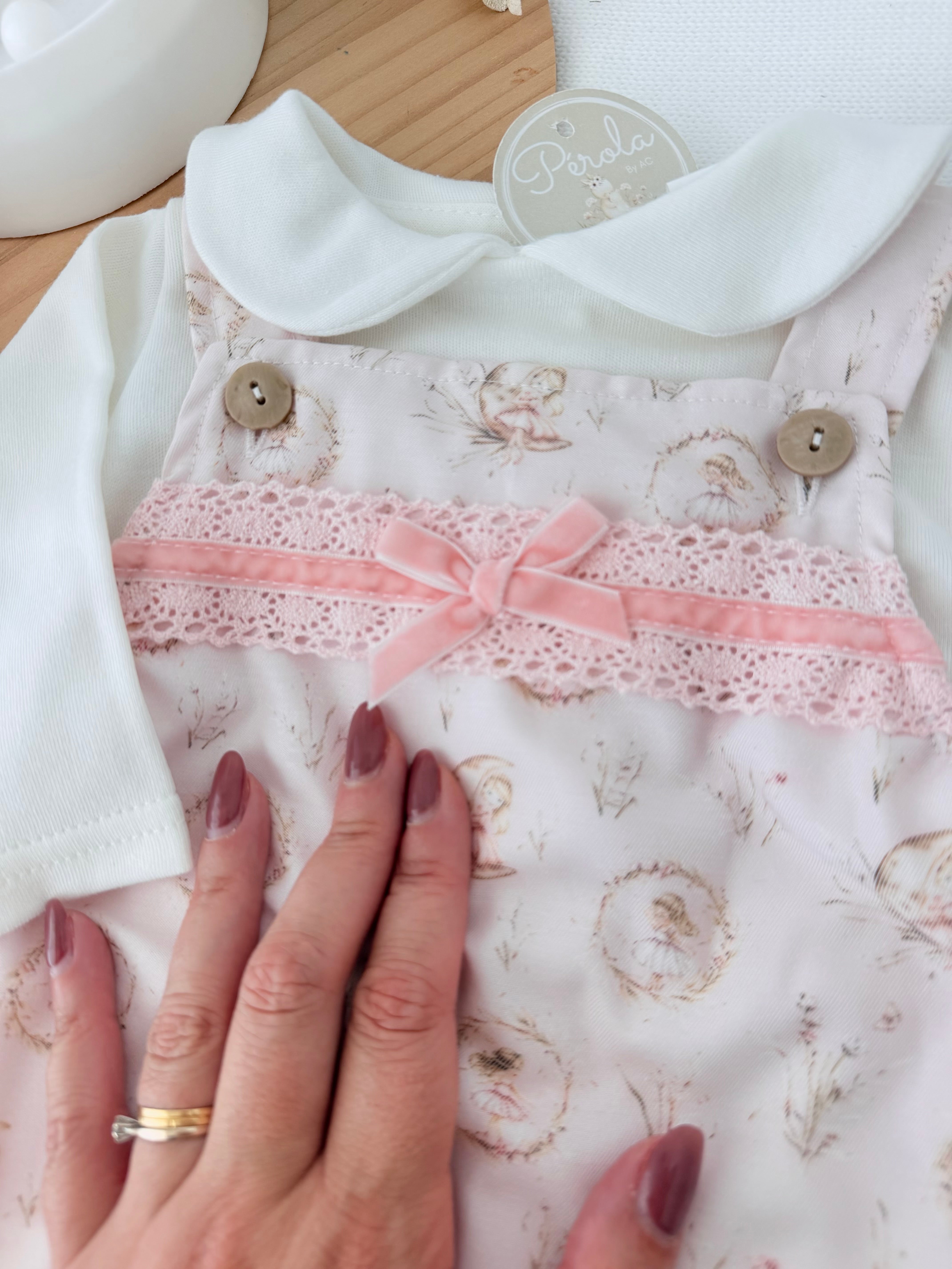 Jardineiras forradas e camisola Outono Inverno