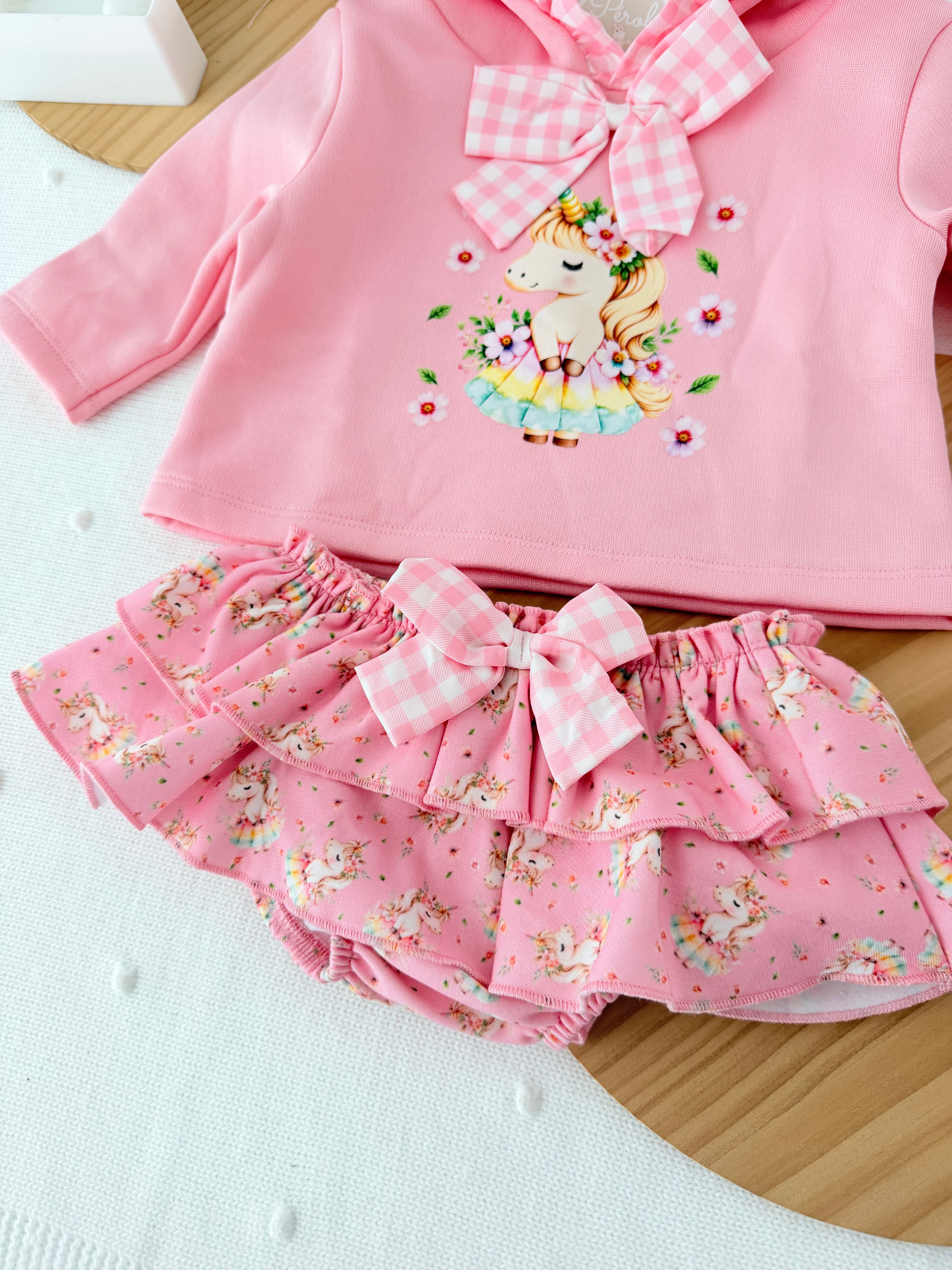 Conjunto Unicórnio Encantado Rosa – Camisola com Capuz e Tapa-Fraldas 6-36M
