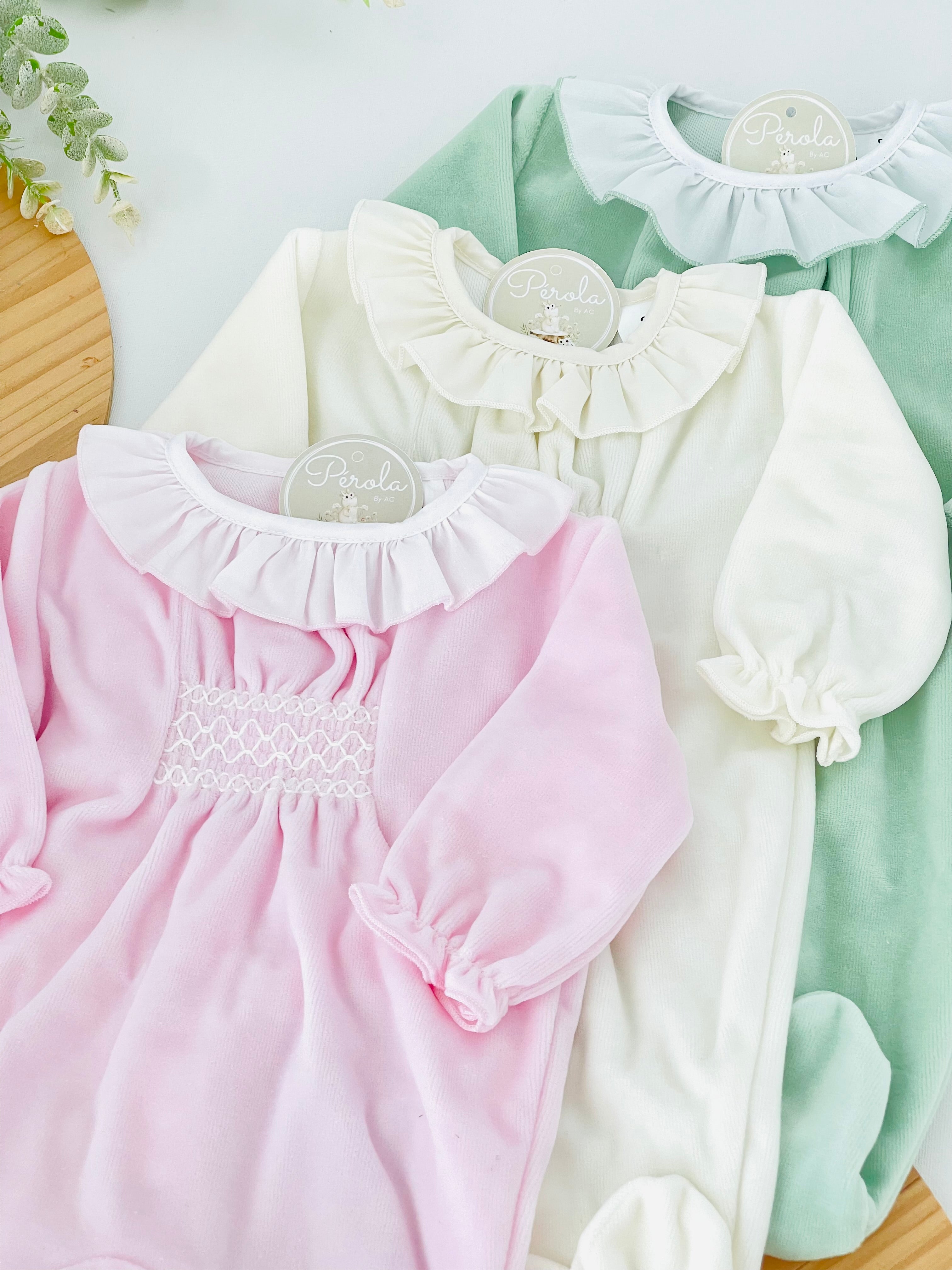 Babygrow favos em Veludo
