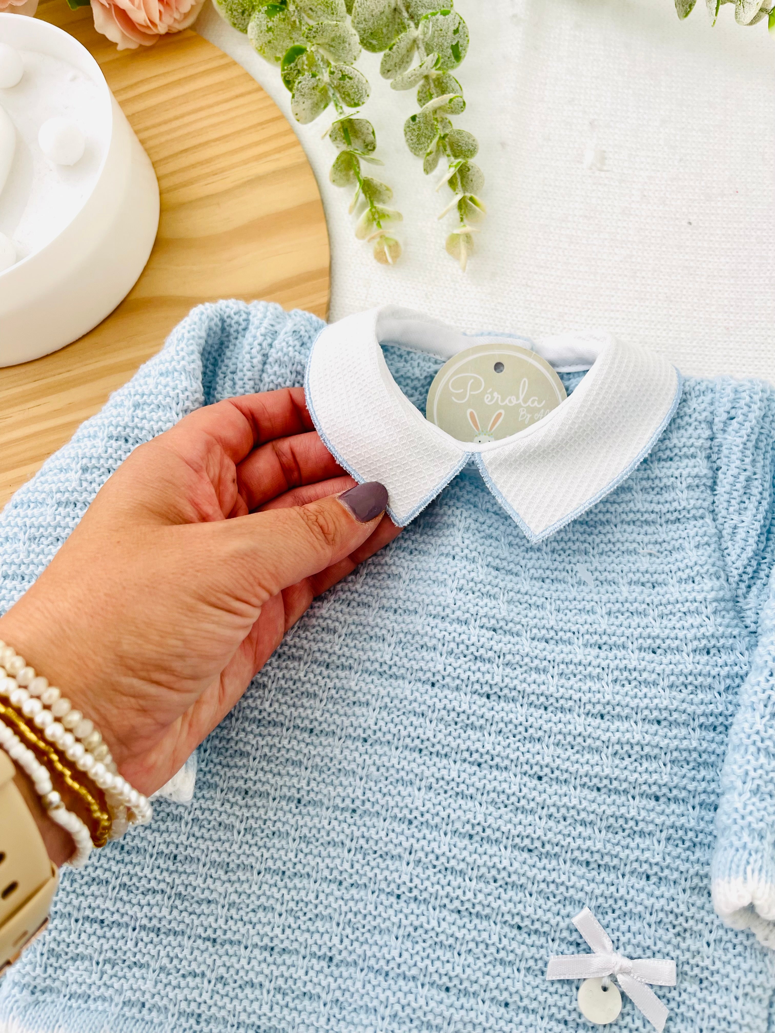 Conjunto malha azul com gola