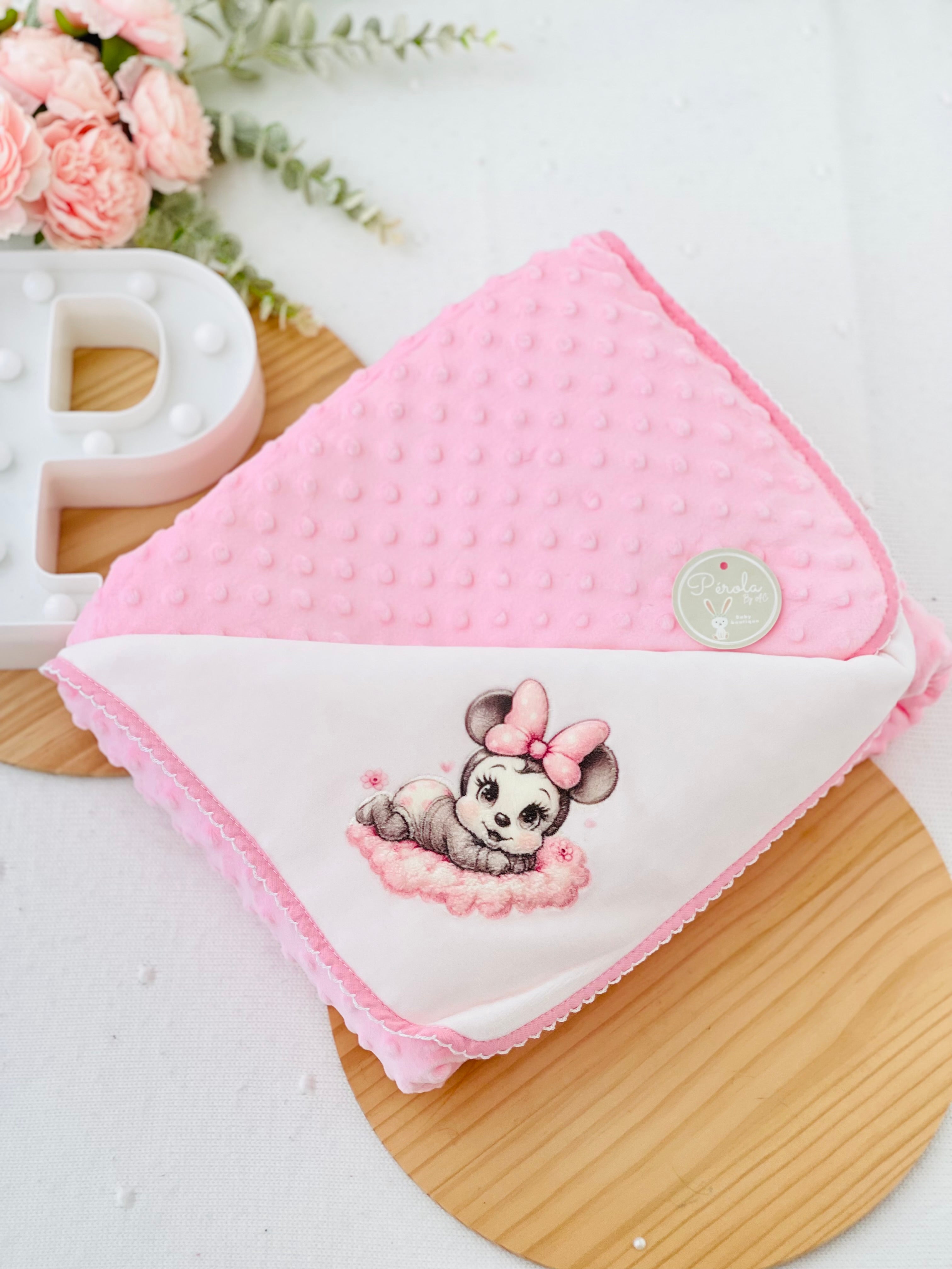 Manta quentinha Baby Minnie e Mickey