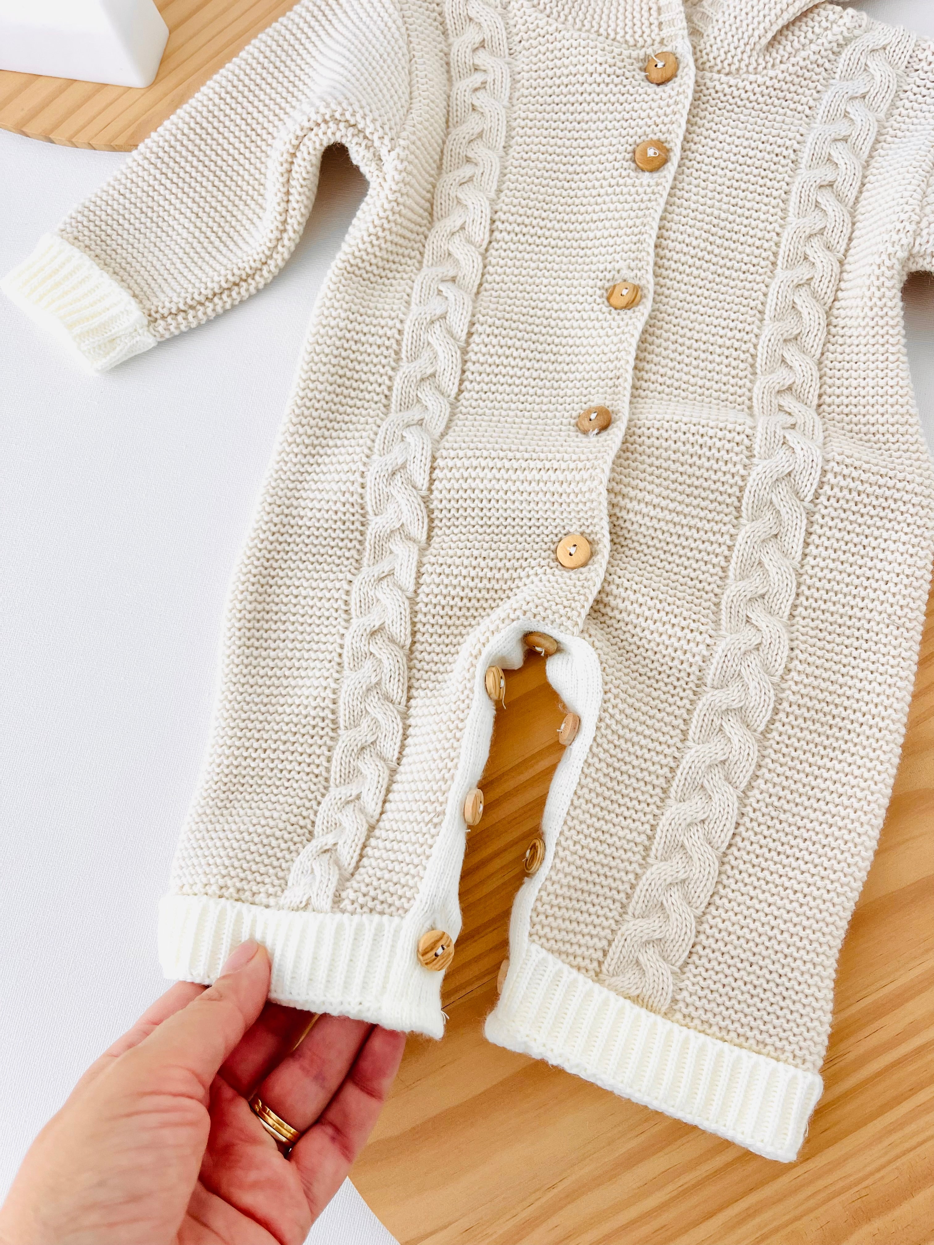 Macacão com orelhinhas unissexo