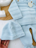 Conjunto malha quentinha riscas: camisola, calças e gorro