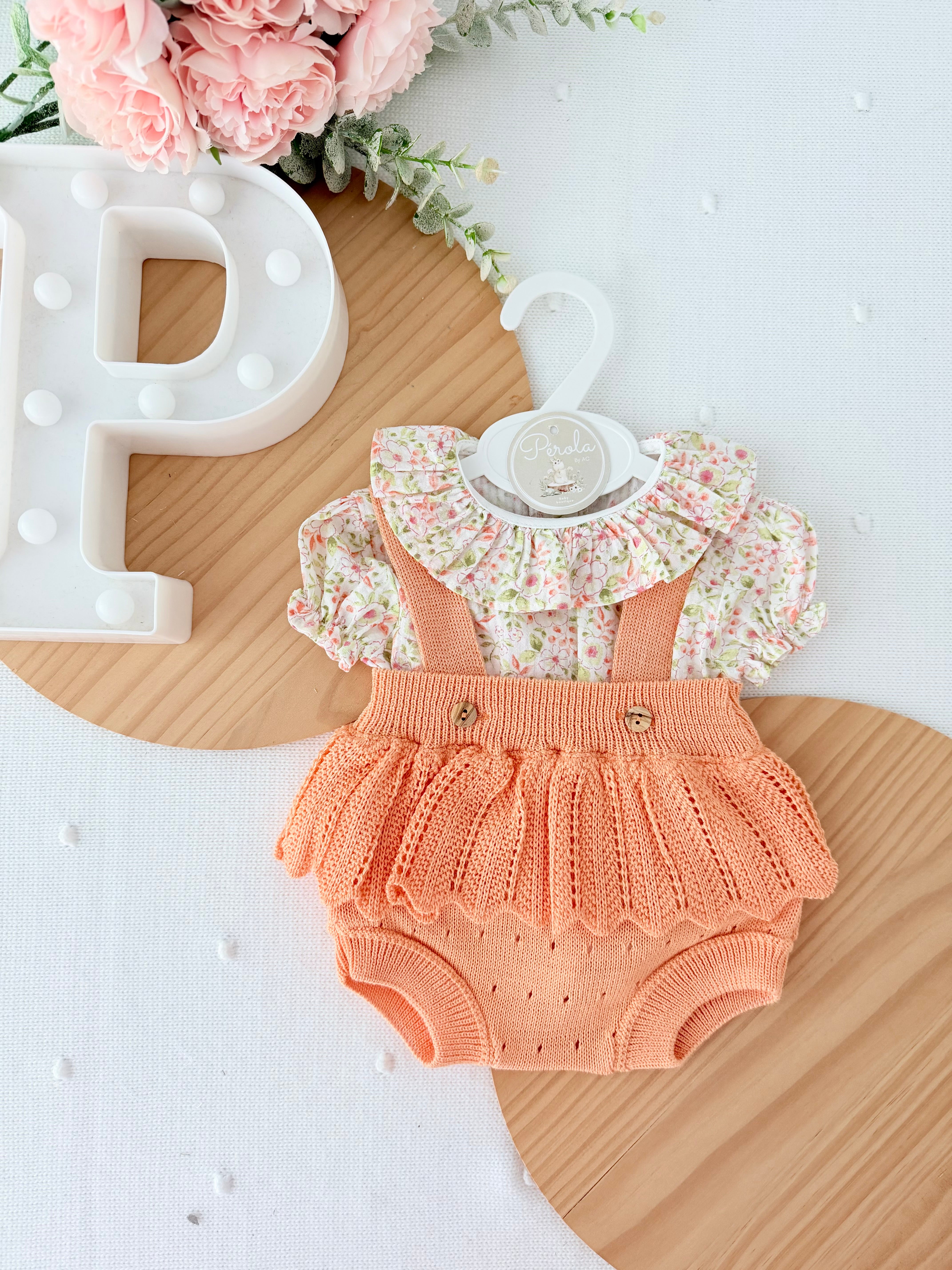 Fofo e blusa tema flores laranja 3-12M