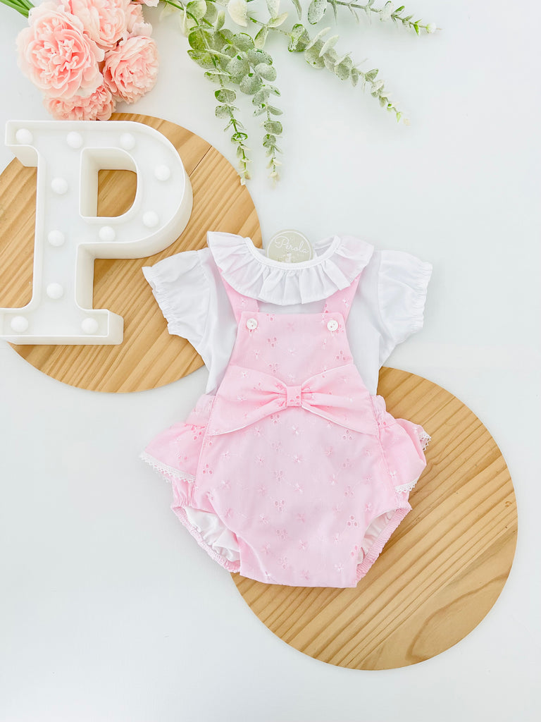 Conjunto bordado: Fofo e blusa