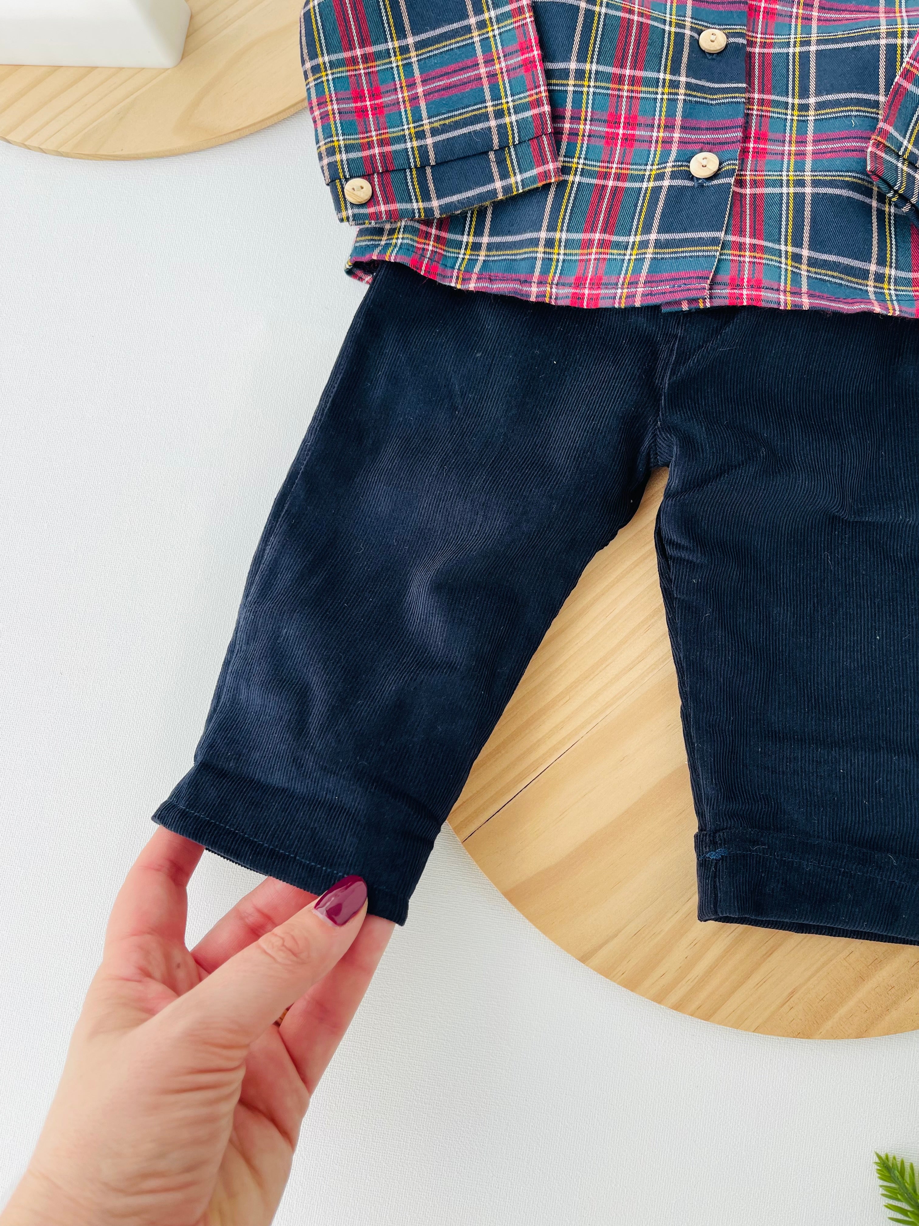 Conjunto xadrez: calças bombazine e camisa