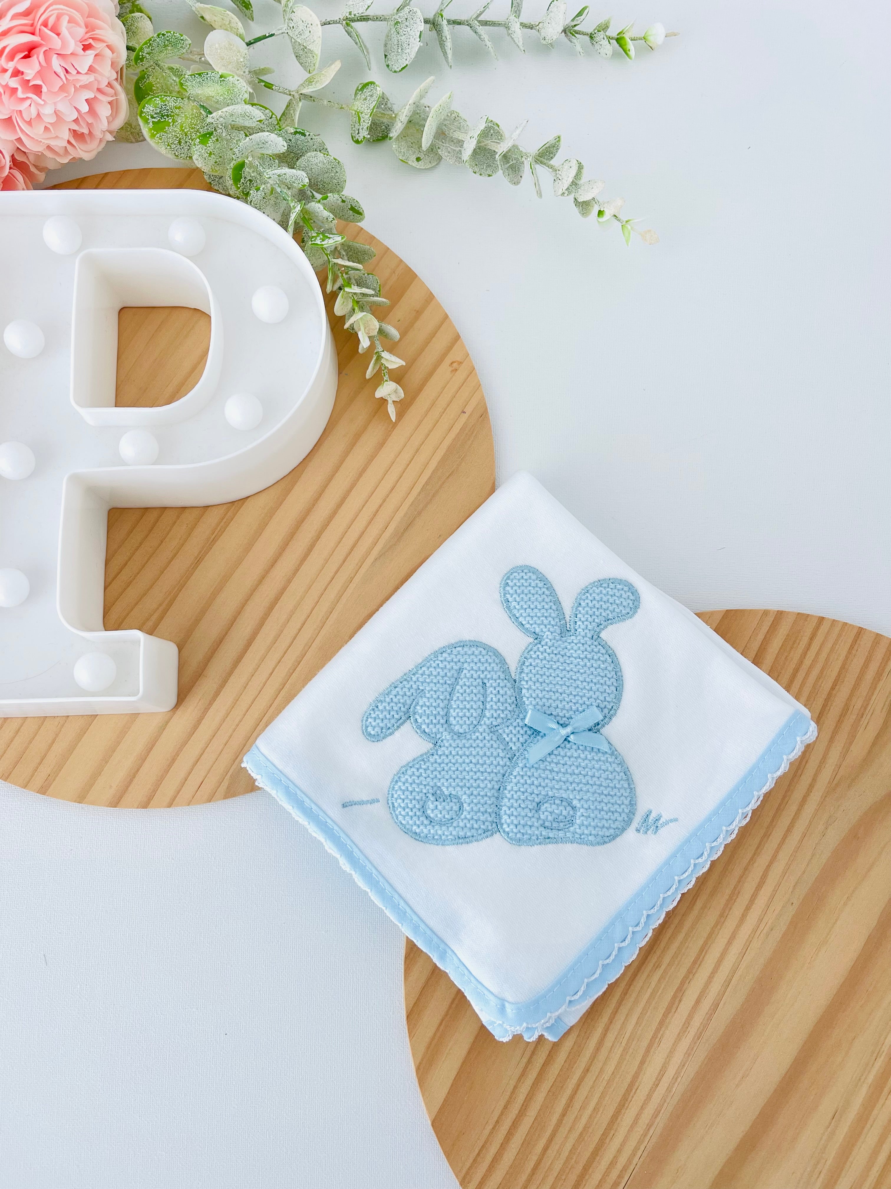 Fralda tema coelhinhos