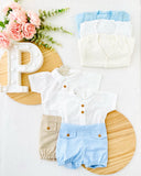 Conjunto: calções e camisa