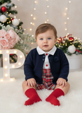 Conjunto menino xadrez vermelho e verde: Calções com alças e camisa