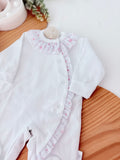 Babygrow Branco tema flores em algodão