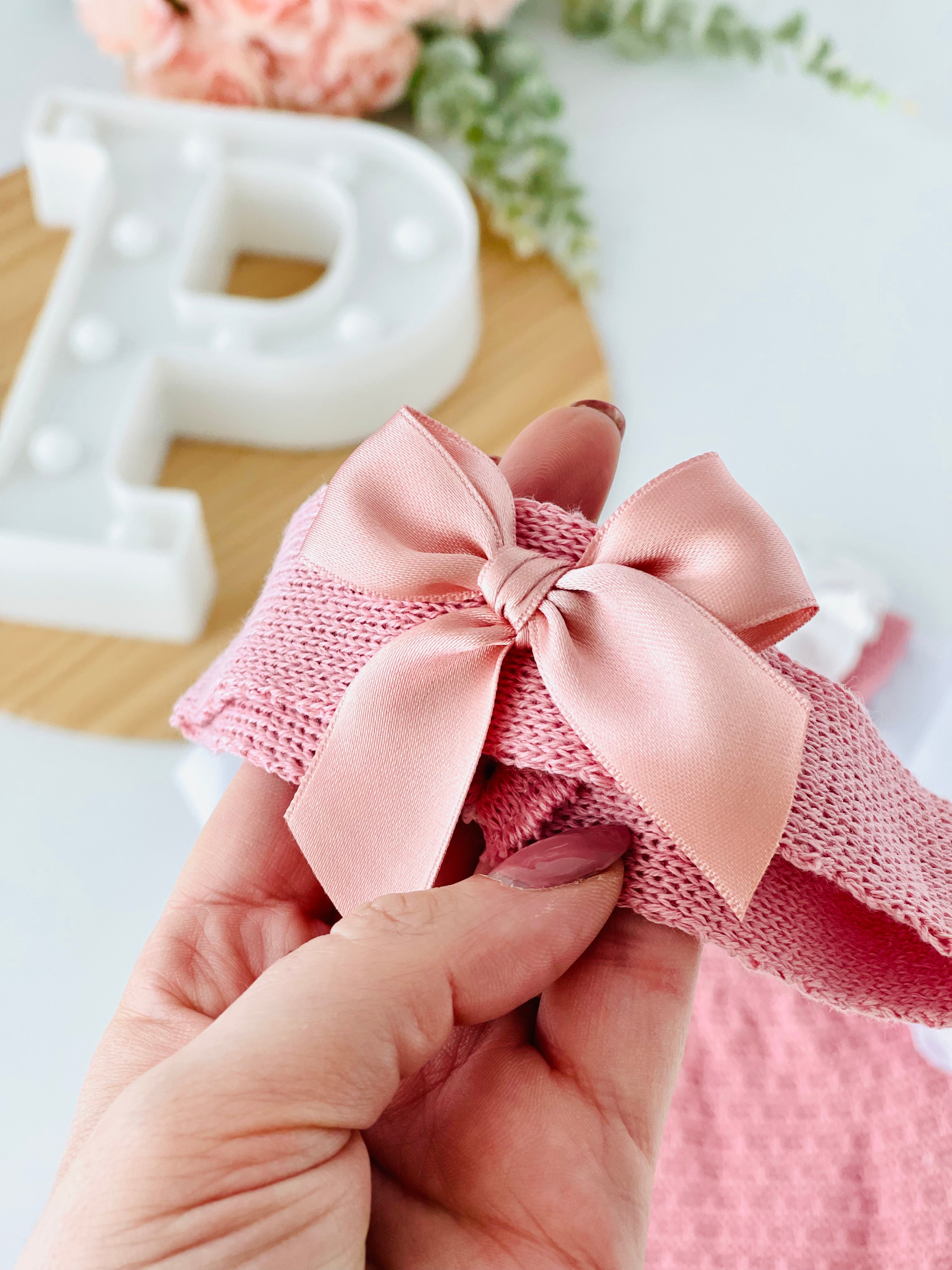 Conjunto Rosa Velho: vestido, blusa e fita com laço