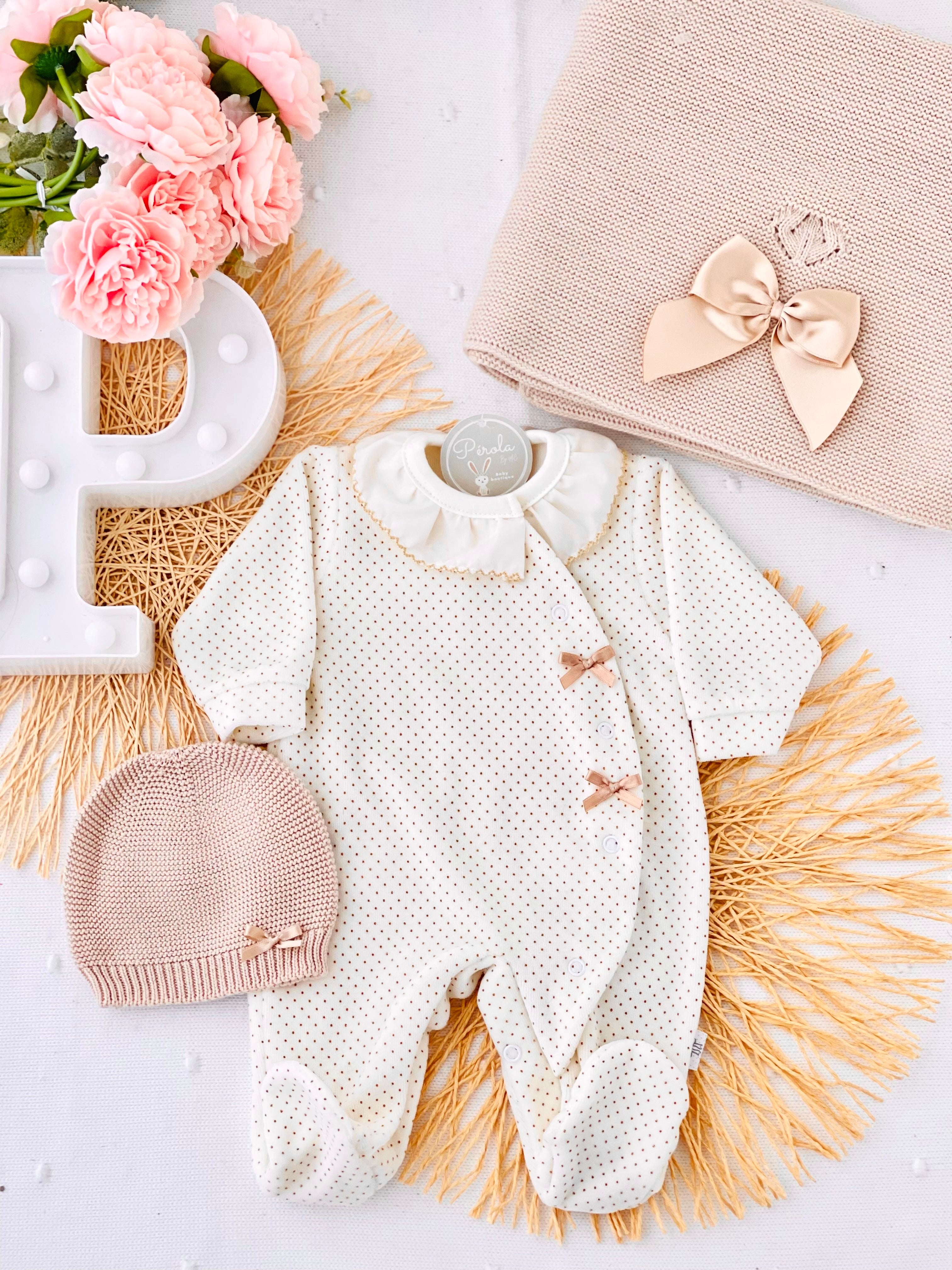 Babygrow pintinhas veludo com golinha