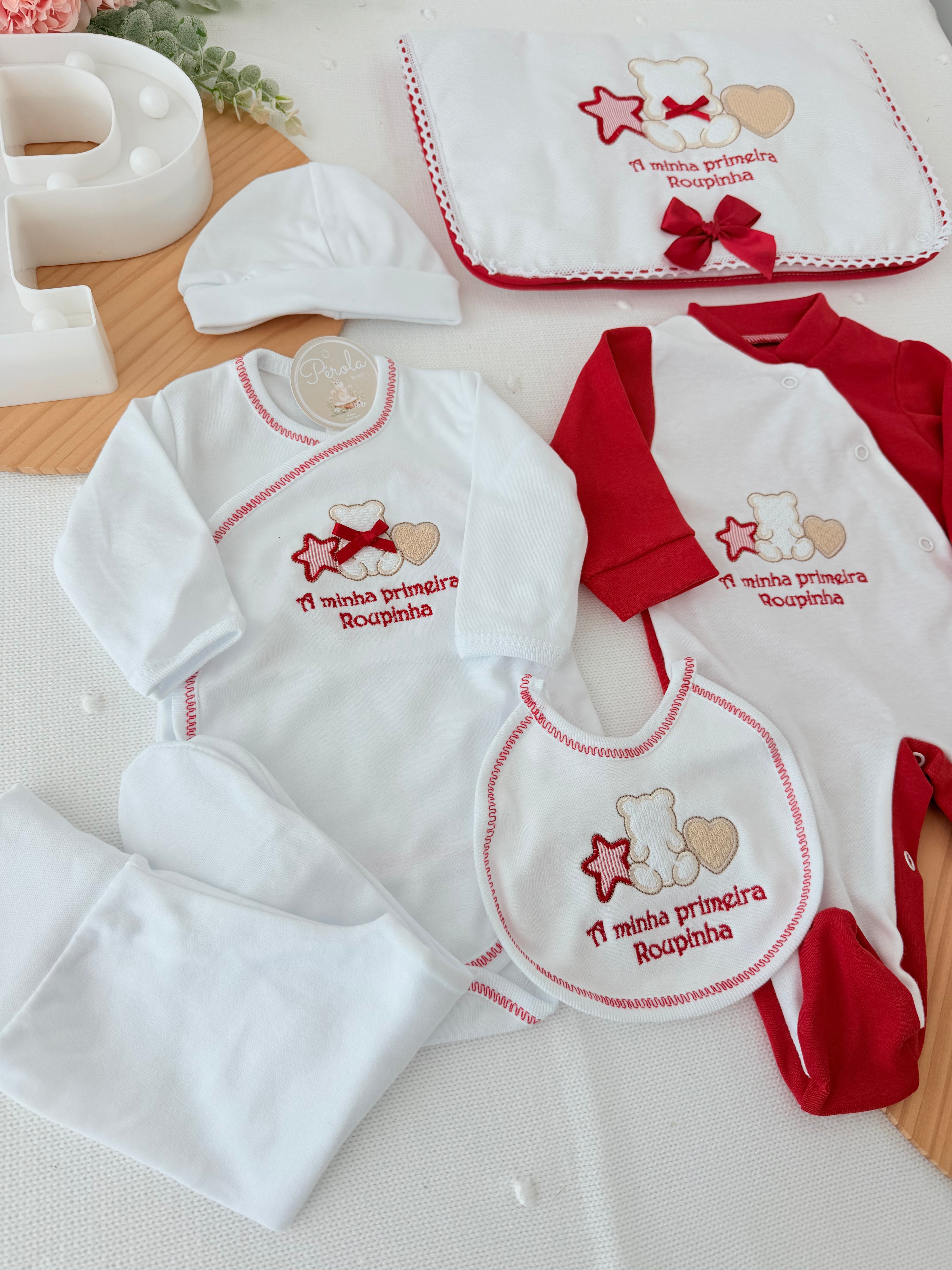 Conjunto primeira roupinha em vermelho - 6 peças