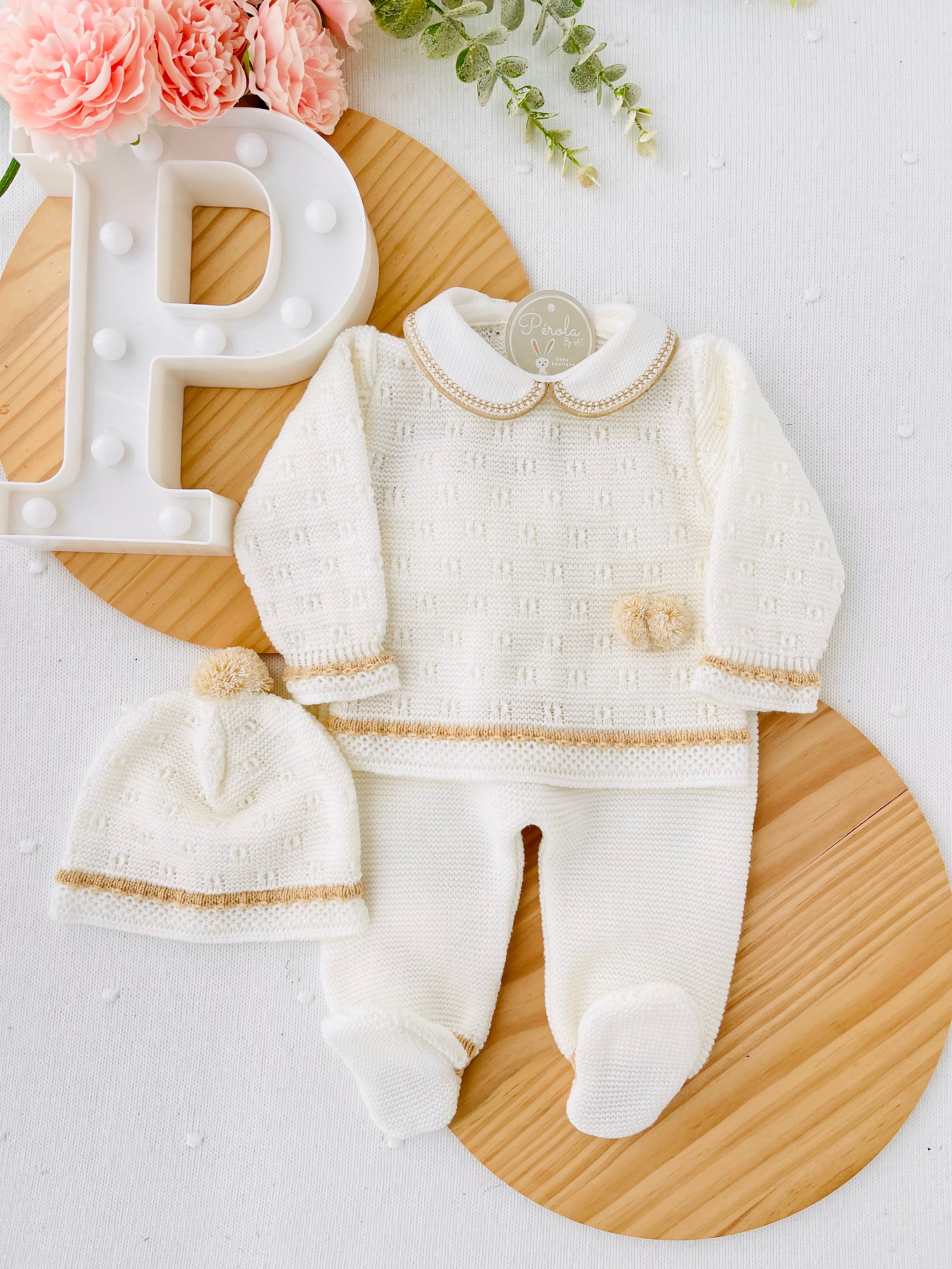 Conjunto pompom Outono/Inverno : camisola, calças e gorro