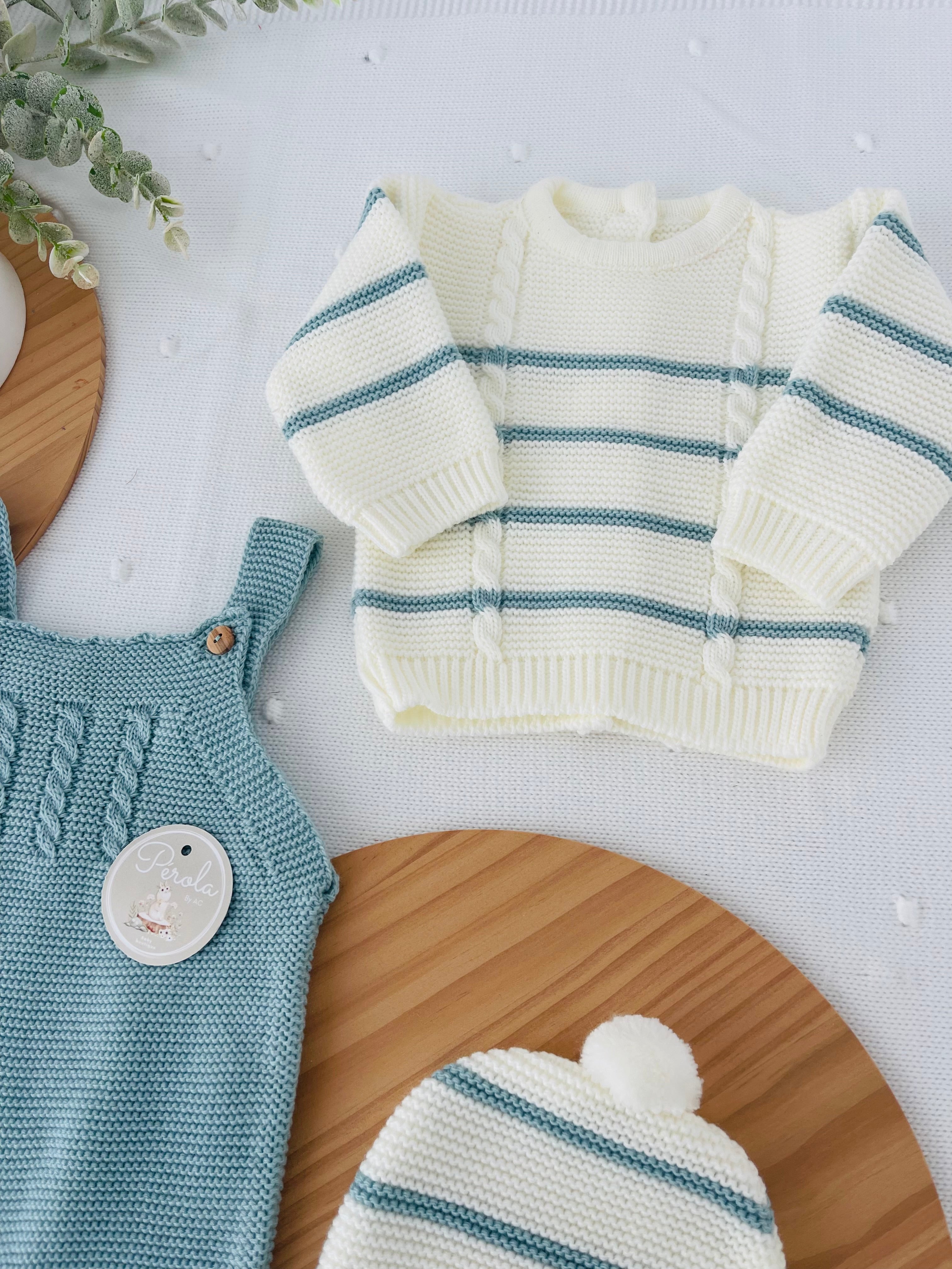 Conjunto riscas: camisola, jardineiras e gorro