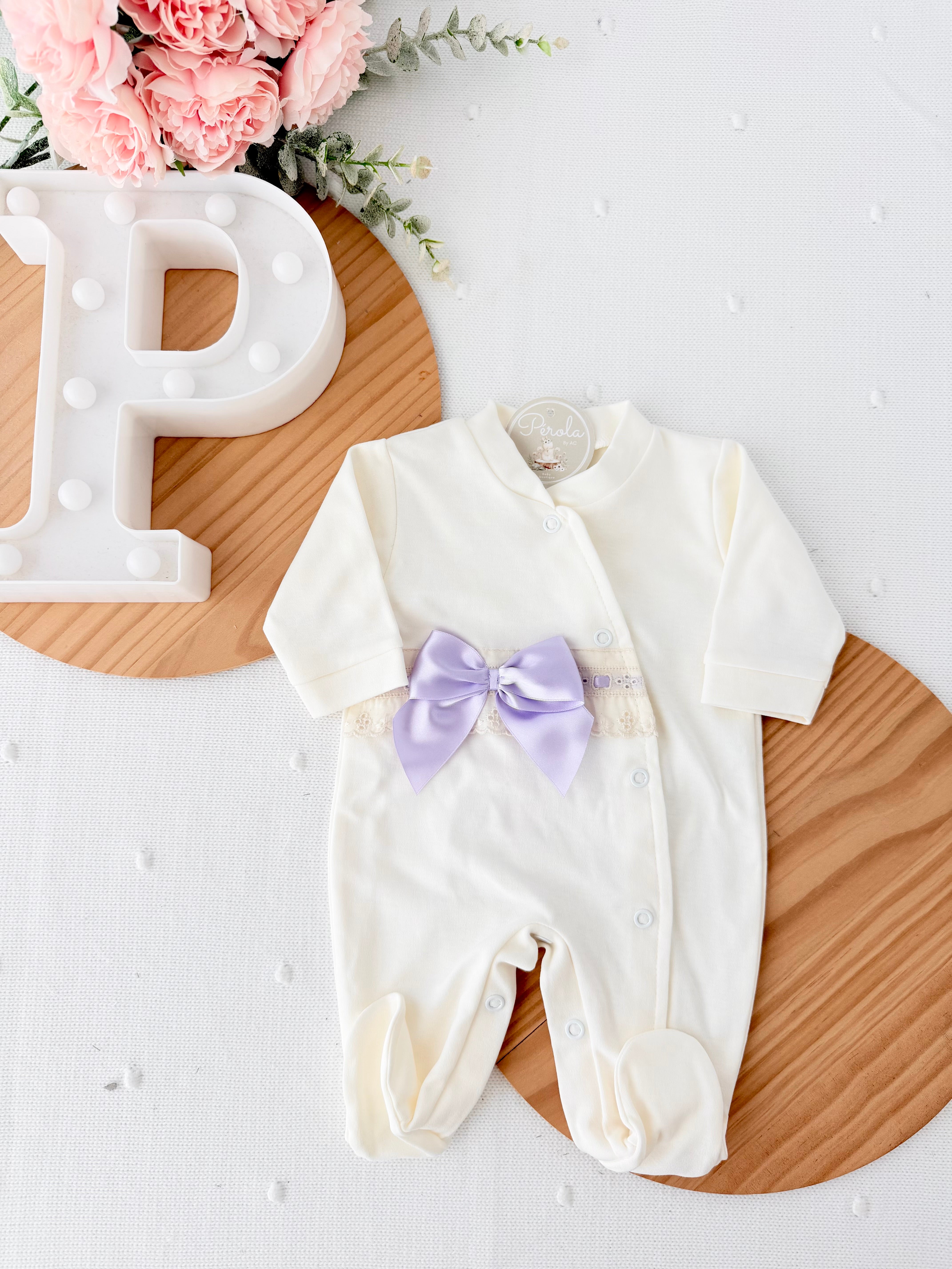 Babygrow pérola com renda