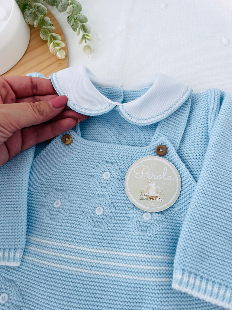 Saída de maternidade azul: jardineiras, camisola e gorro Outono/Inverno