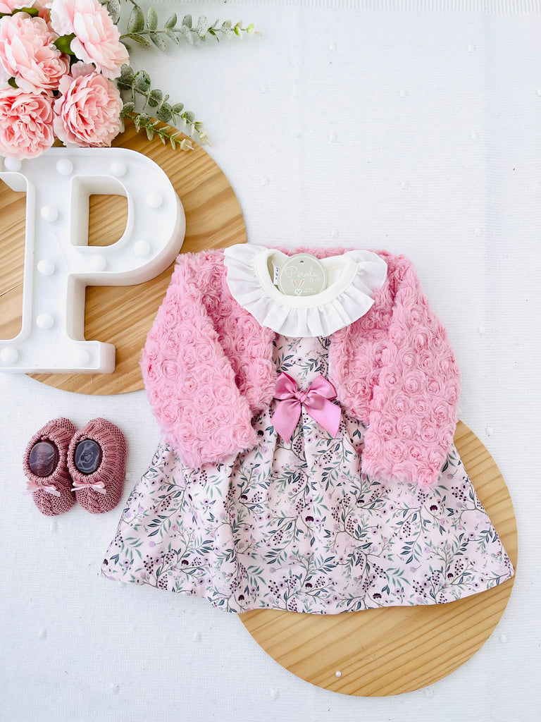 Conjunto Clarinha: casaco, vestido e camisola com golinha