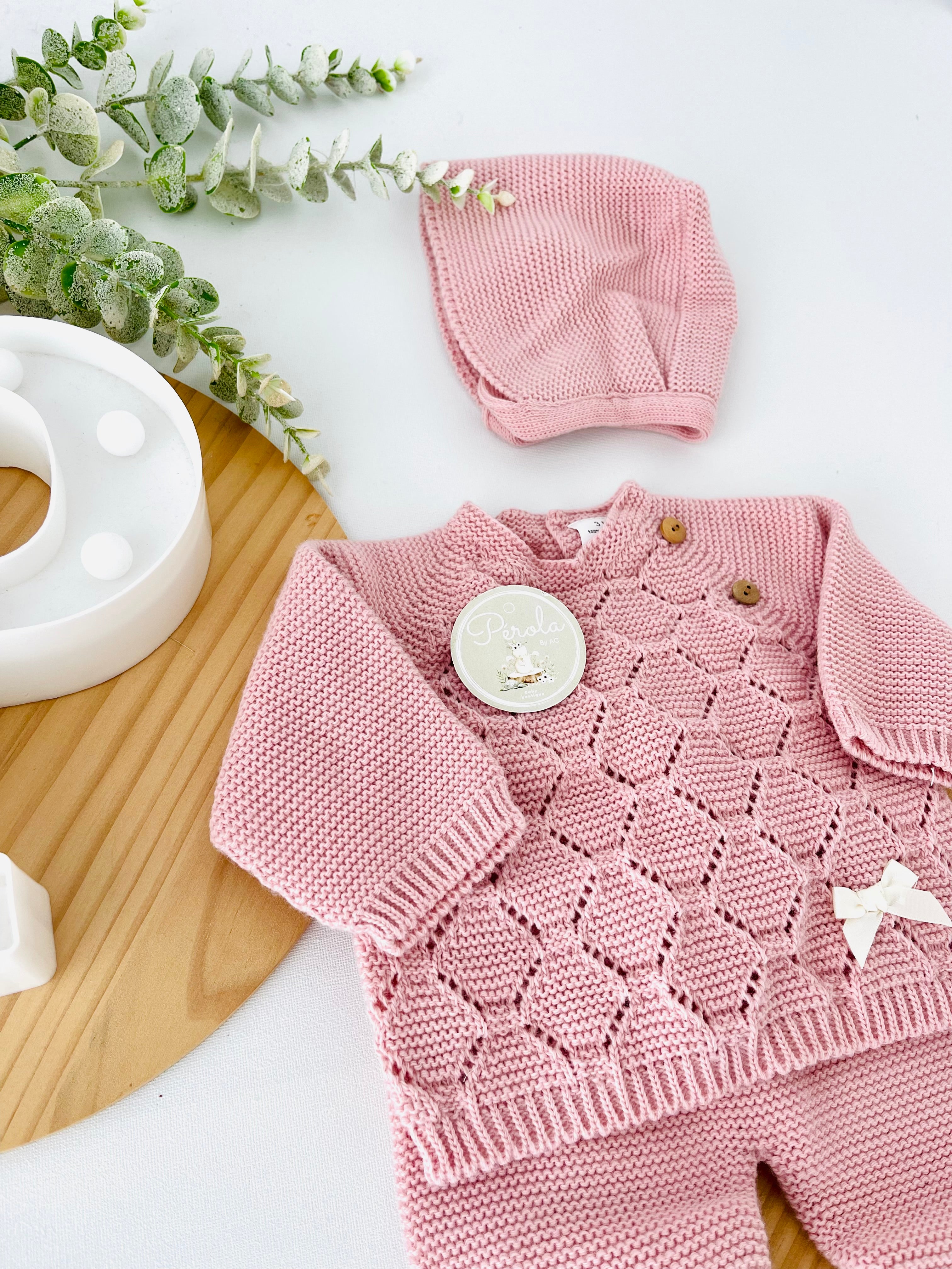 Conjunto malha colmeia para recém nascidos camisola, calças e touca - Outono/Inverno